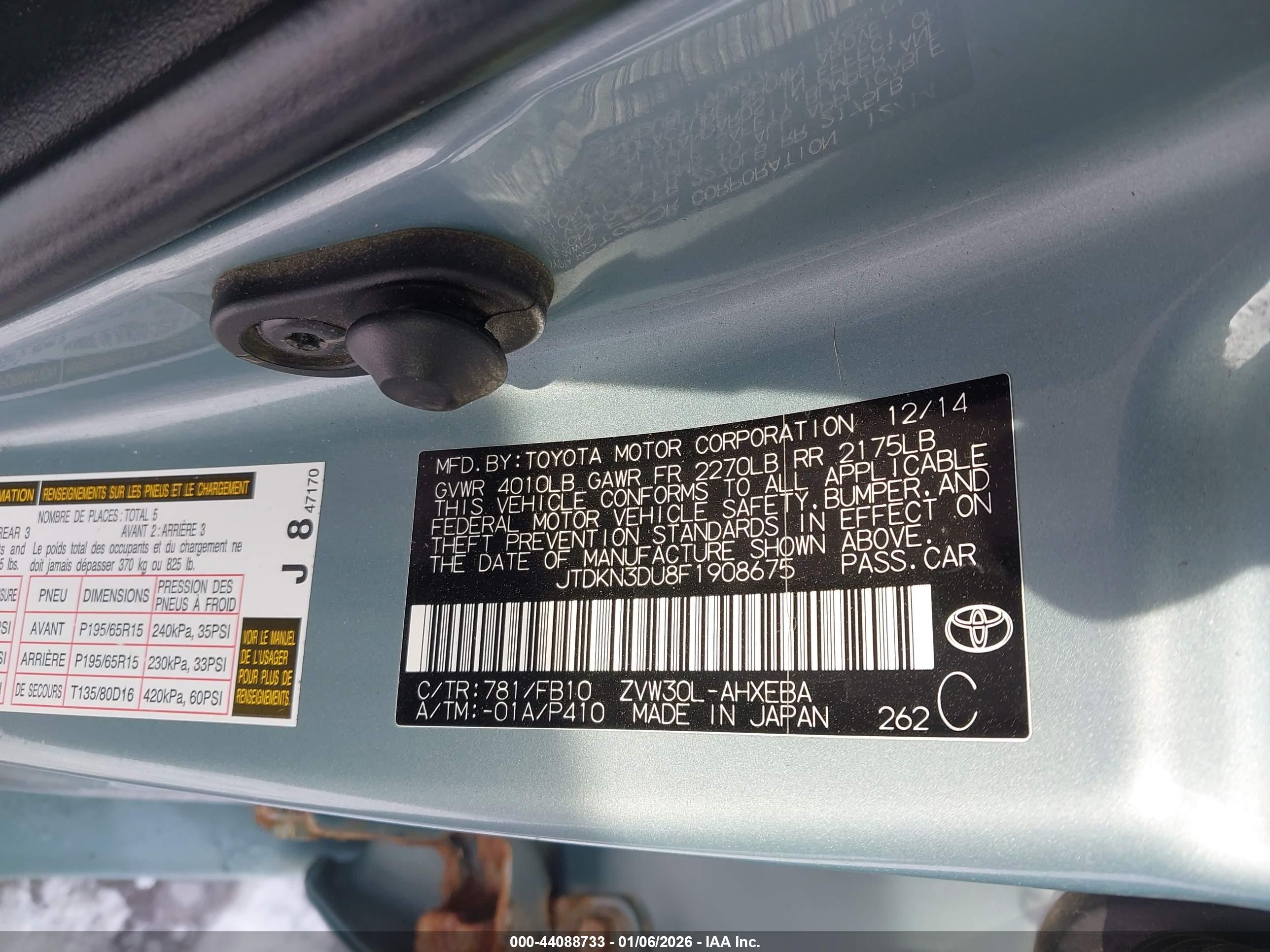 TOYOTA PRIUS image 9
