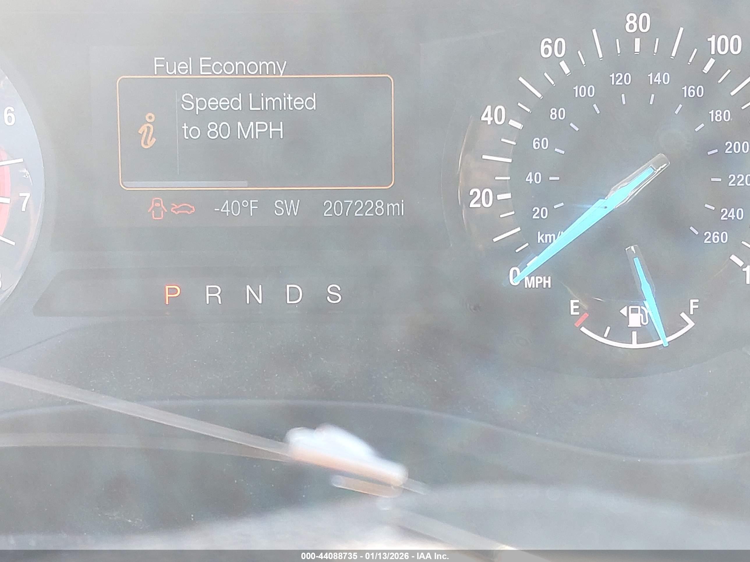 FORD FUSION image 7