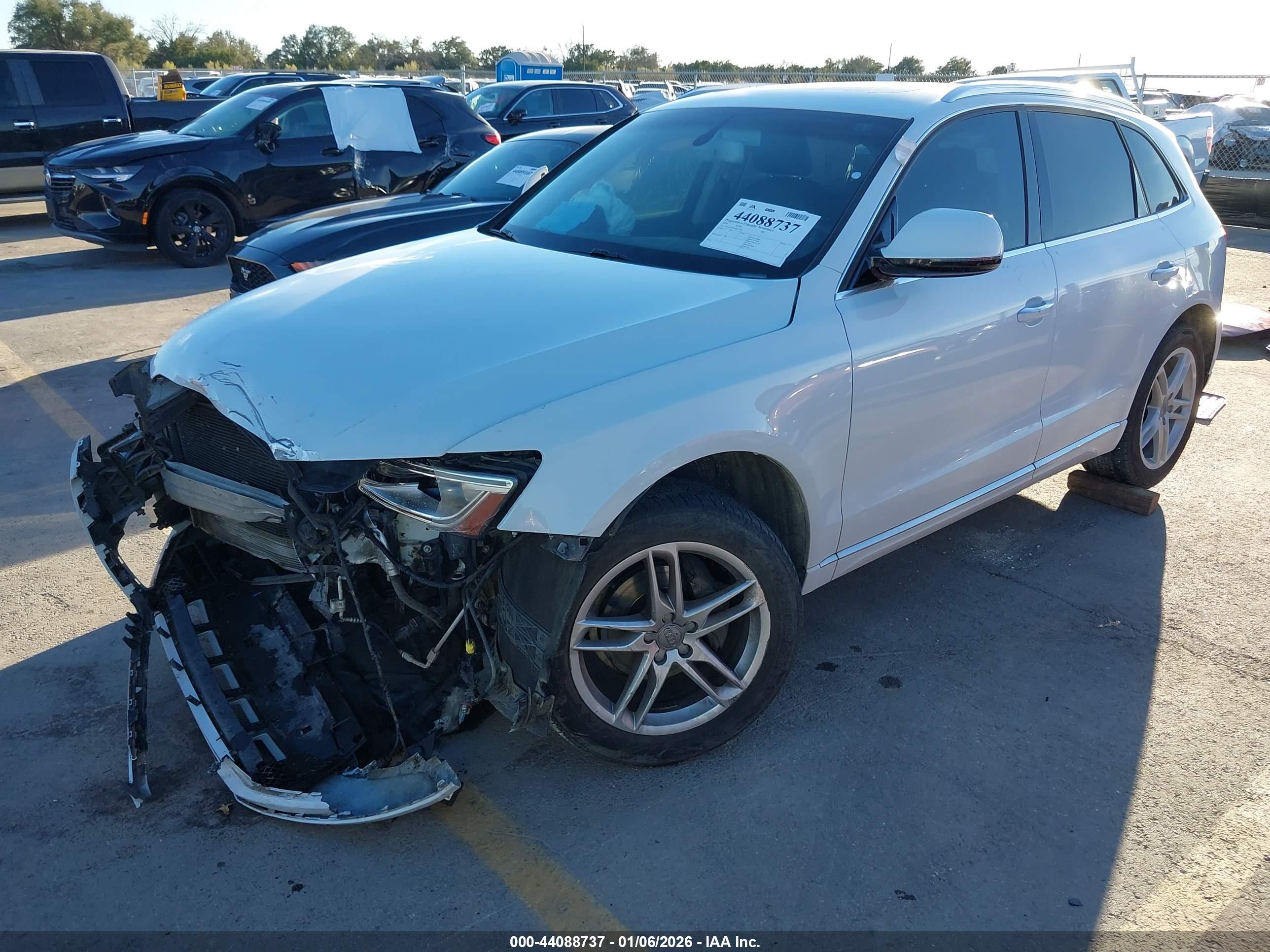 AUDI Q5 image 2