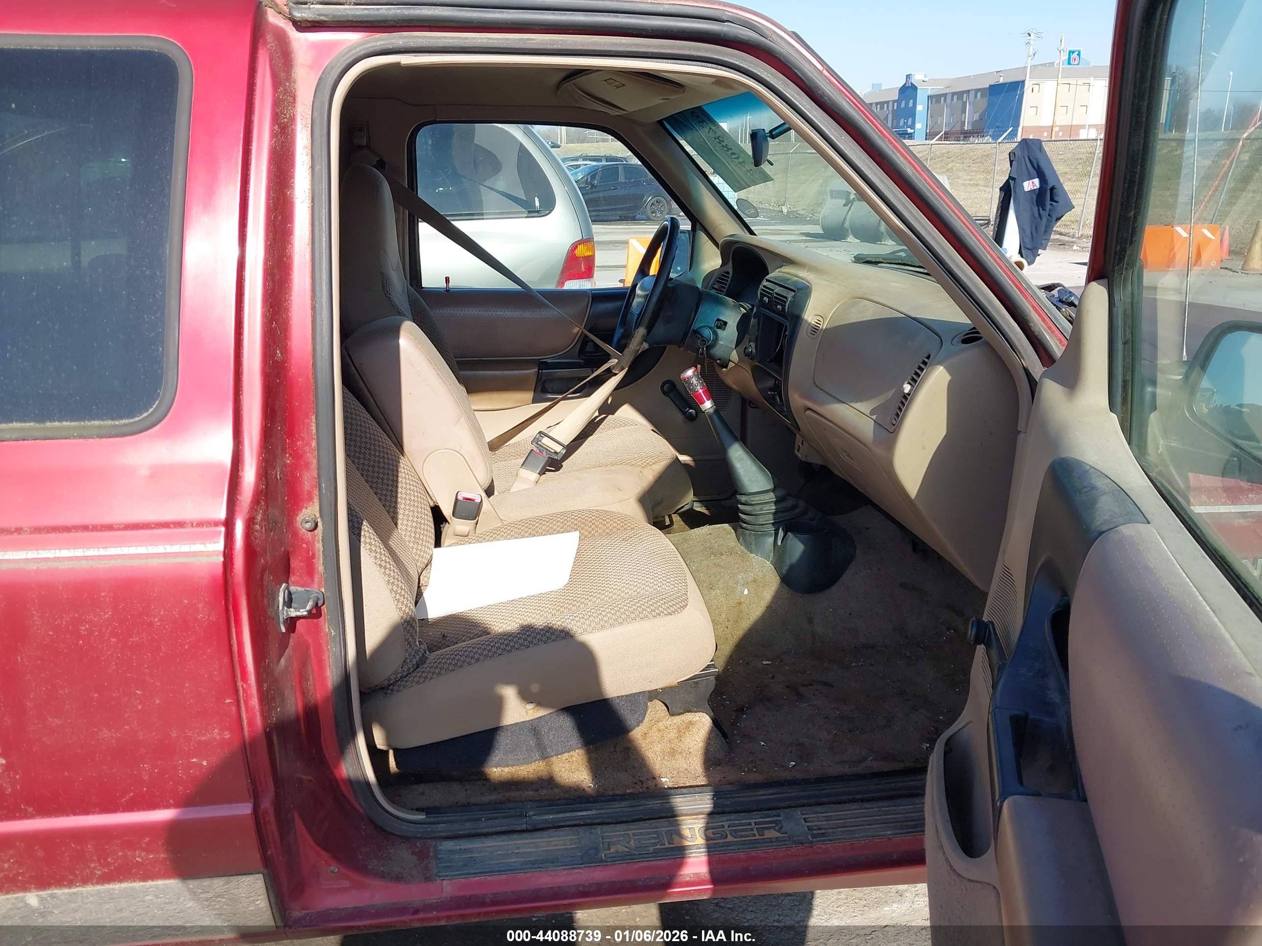 FORD RANGER image 5
