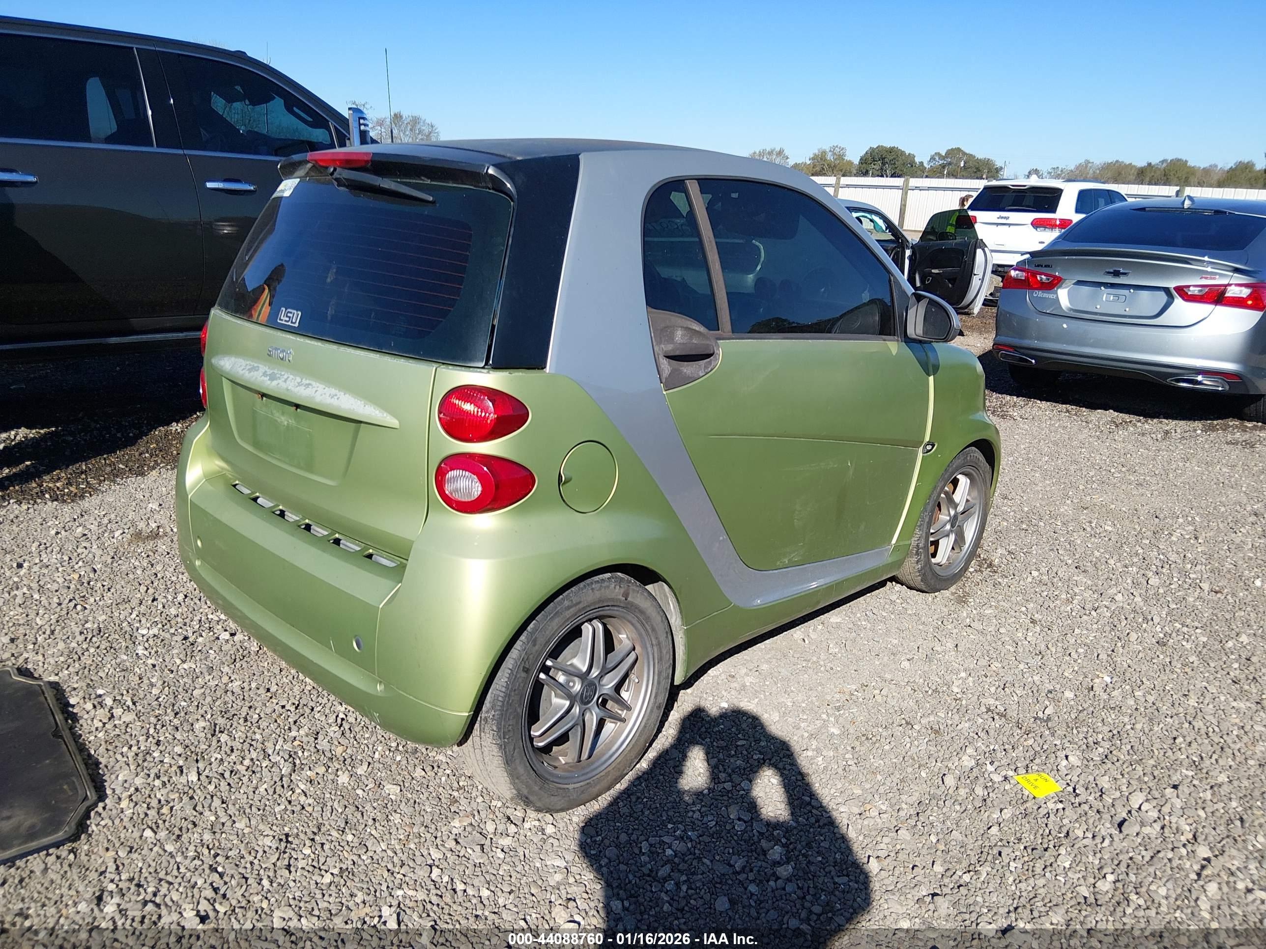 SMART FORTWO image 4
