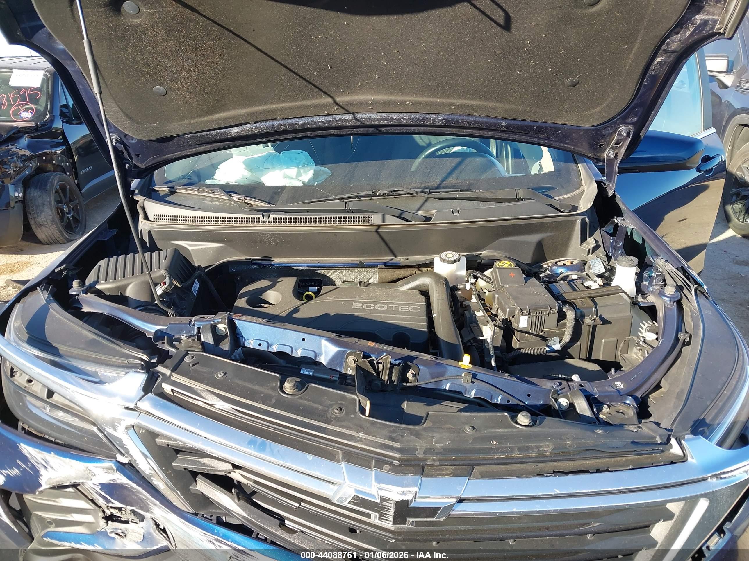 CHEVROLET EQUINOX image 10