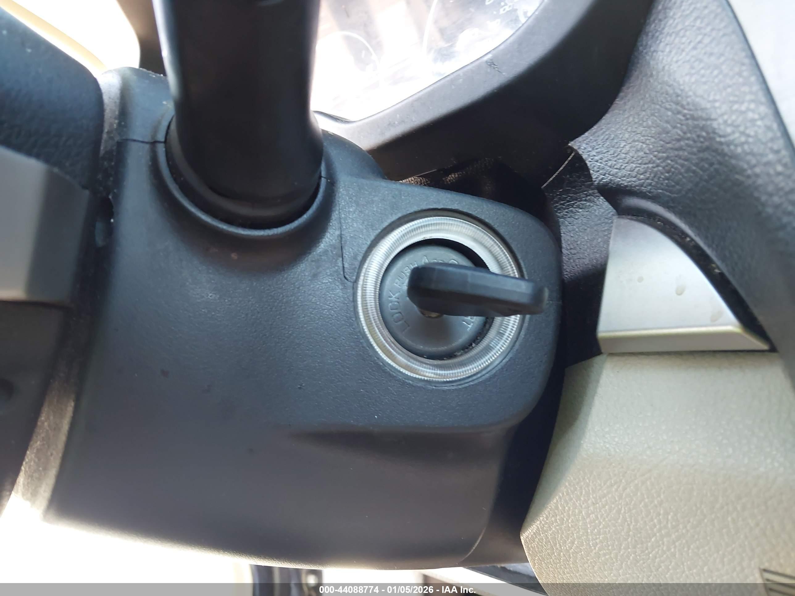 SUBARU LEGACY image 11
