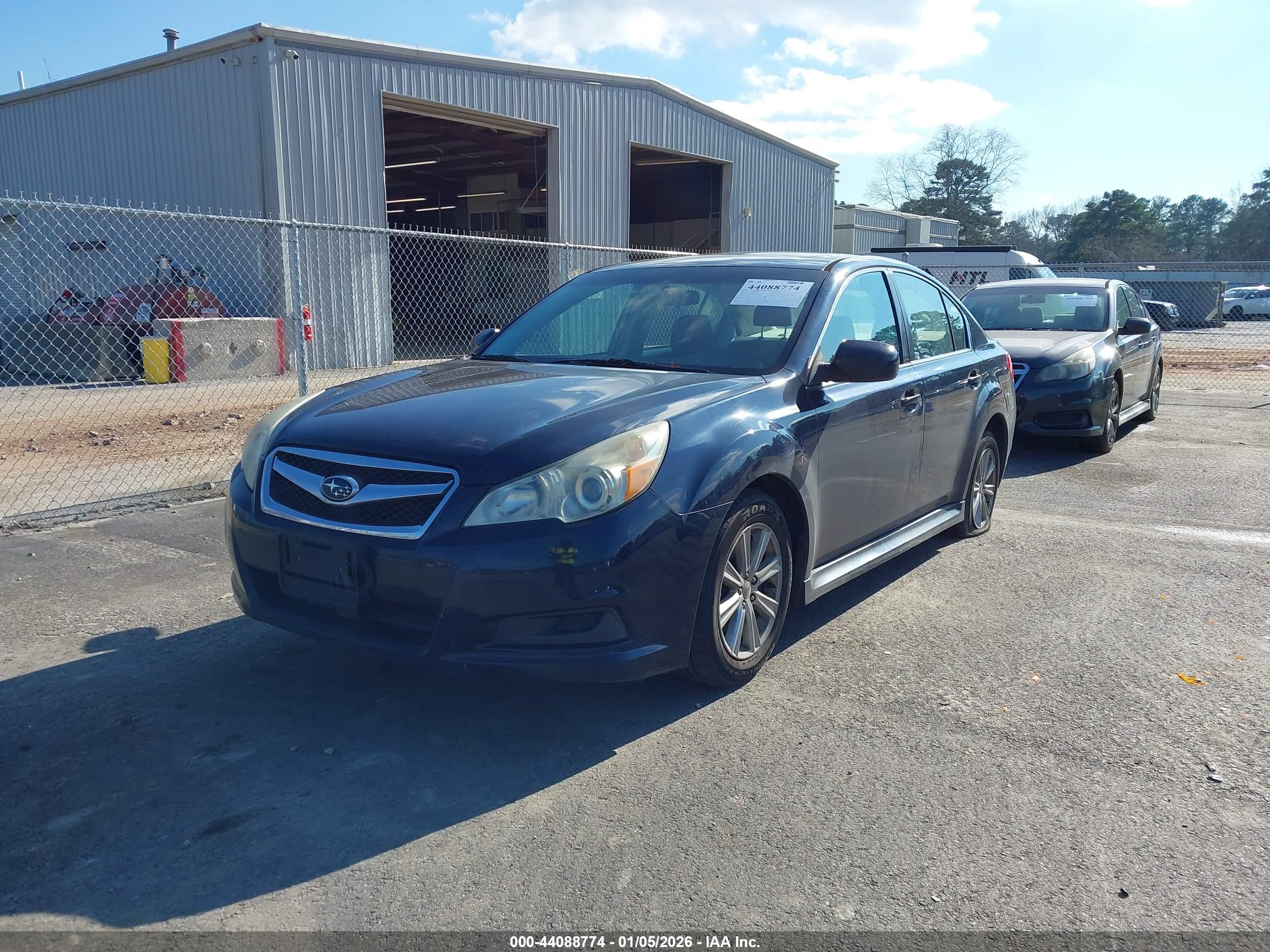 SUBARU LEGACY image 2