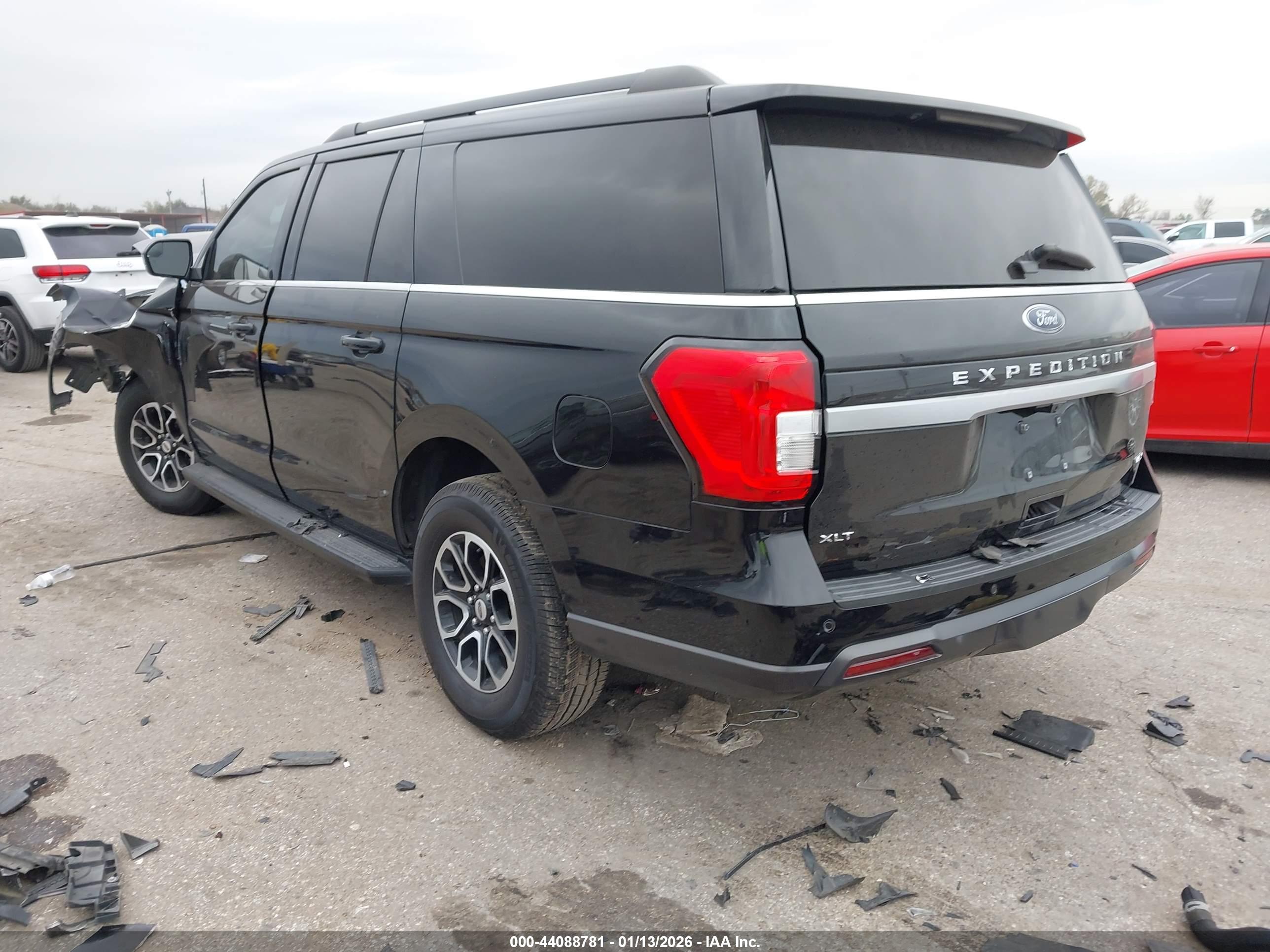 FORD EXPEDITION image 3