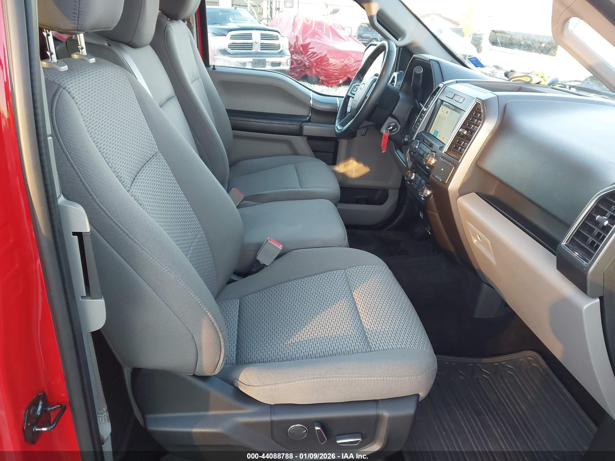 FORD F-150 image 5