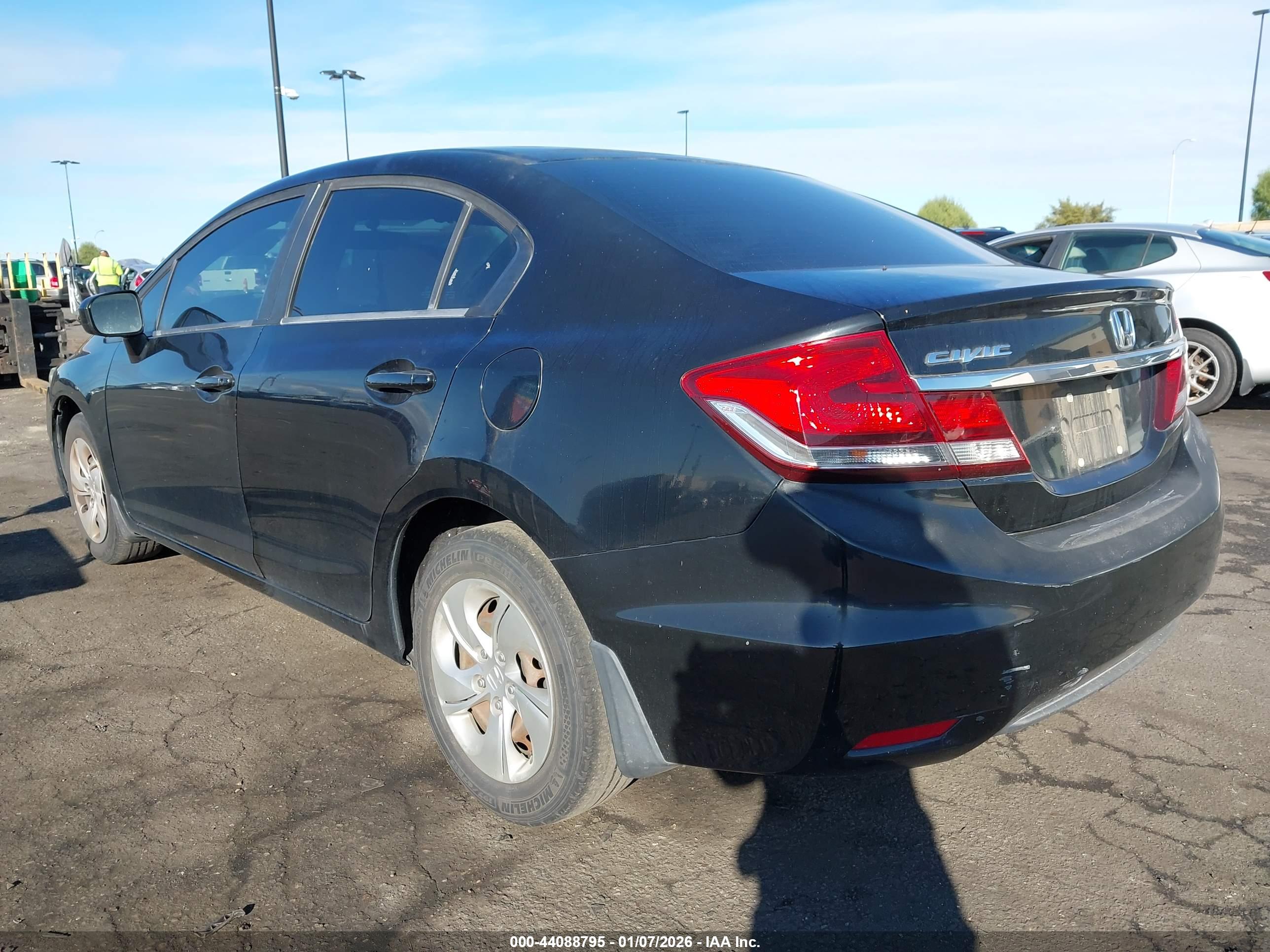 HONDA CIVIC image 3