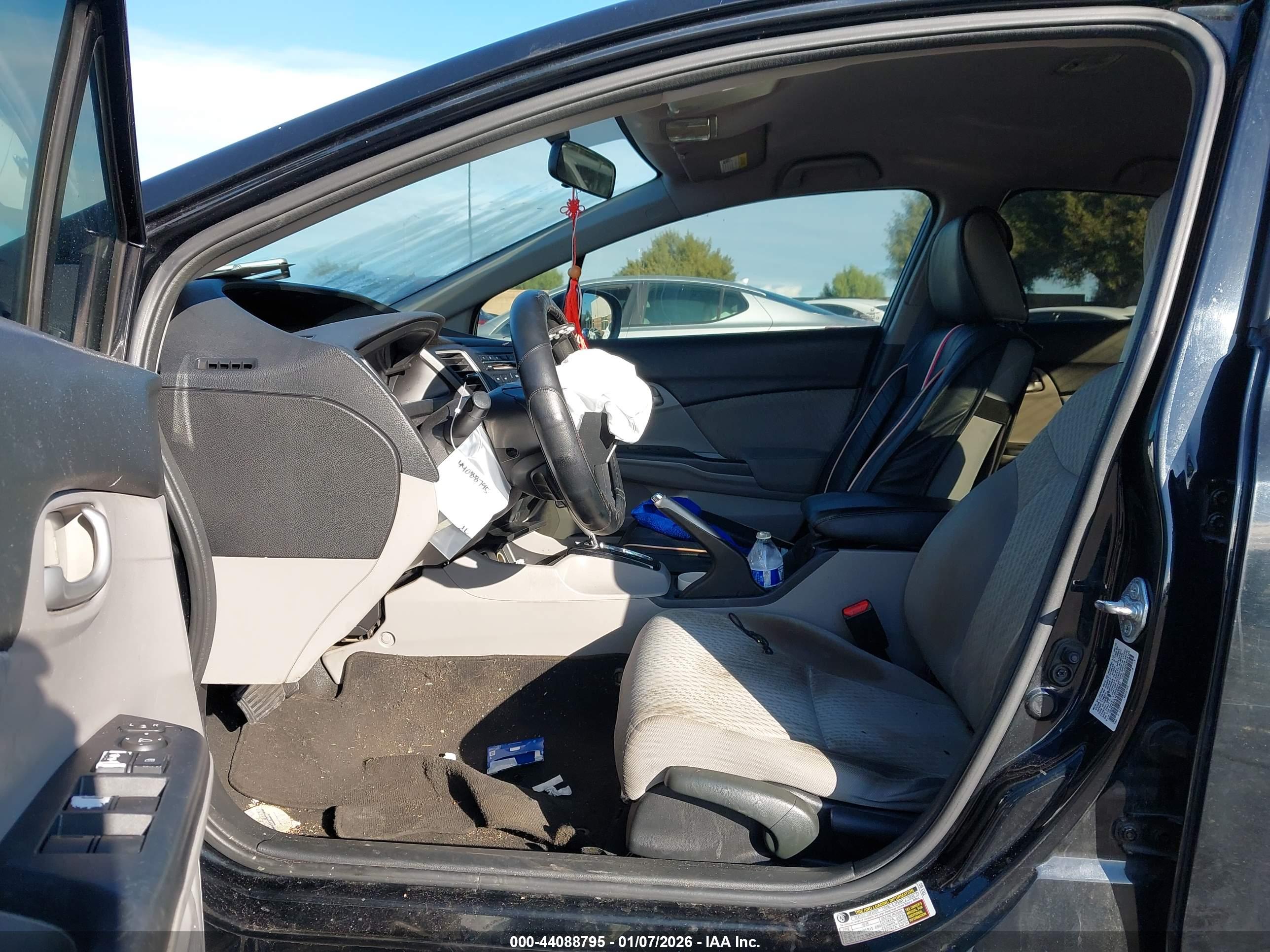 HONDA CIVIC image 5