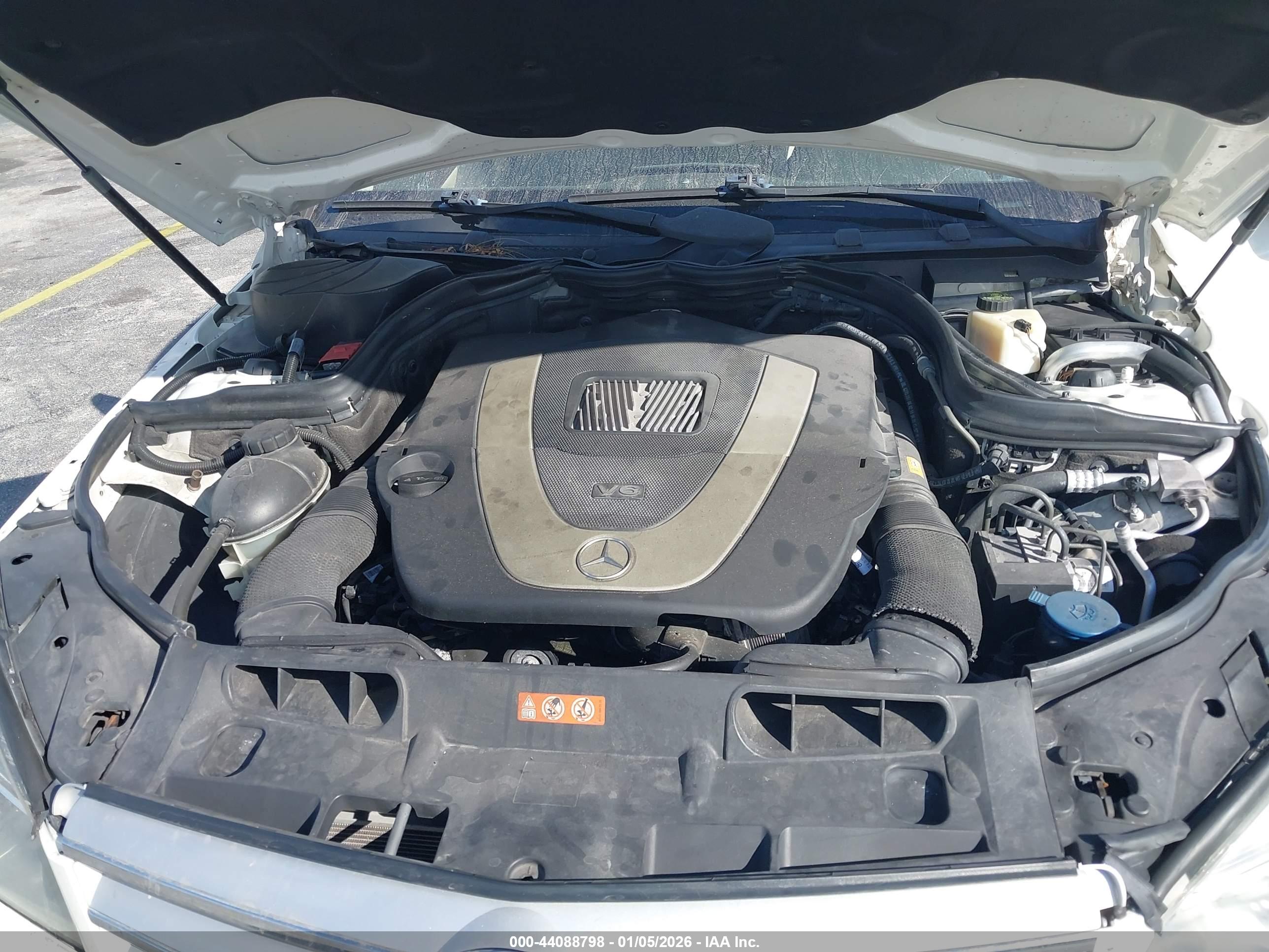 MERCEDES-BENZ C image 10