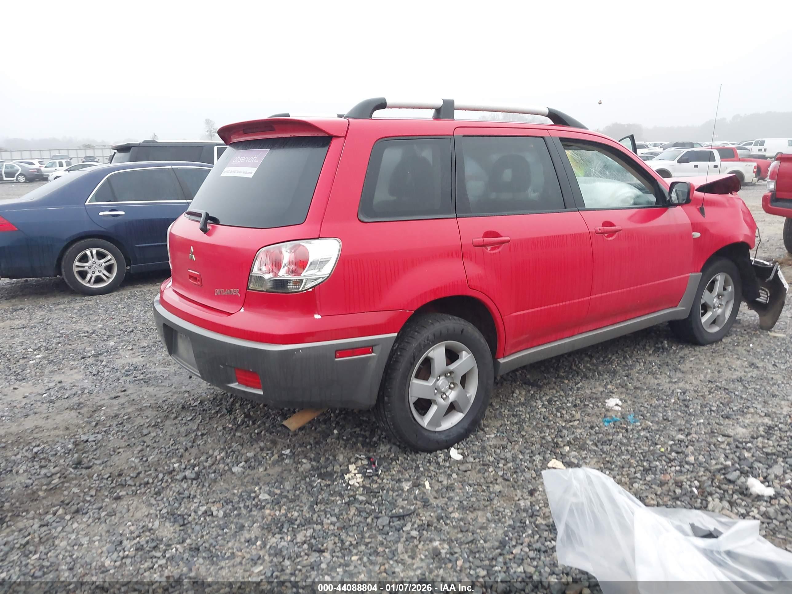 MITSUBISHI OUTLANDER image 4