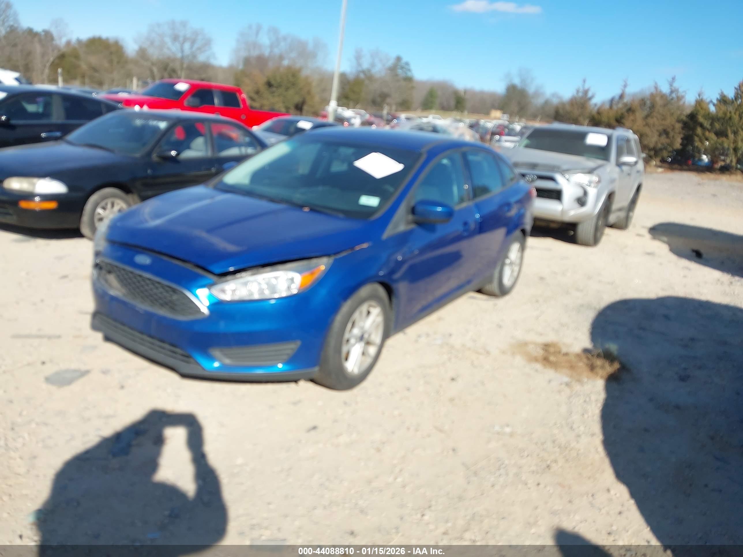 FORD FOCUS image 2