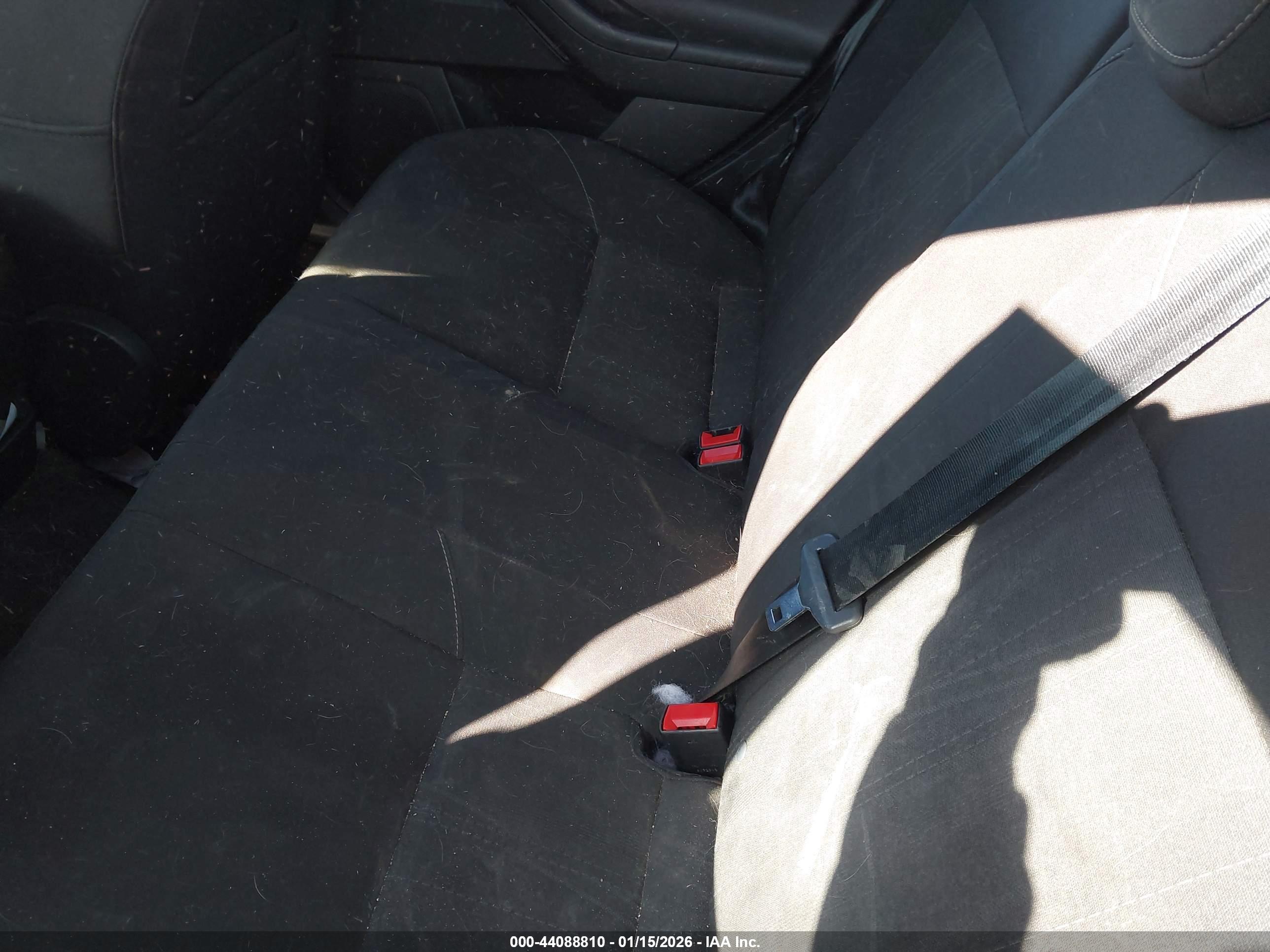 FORD FOCUS image 8