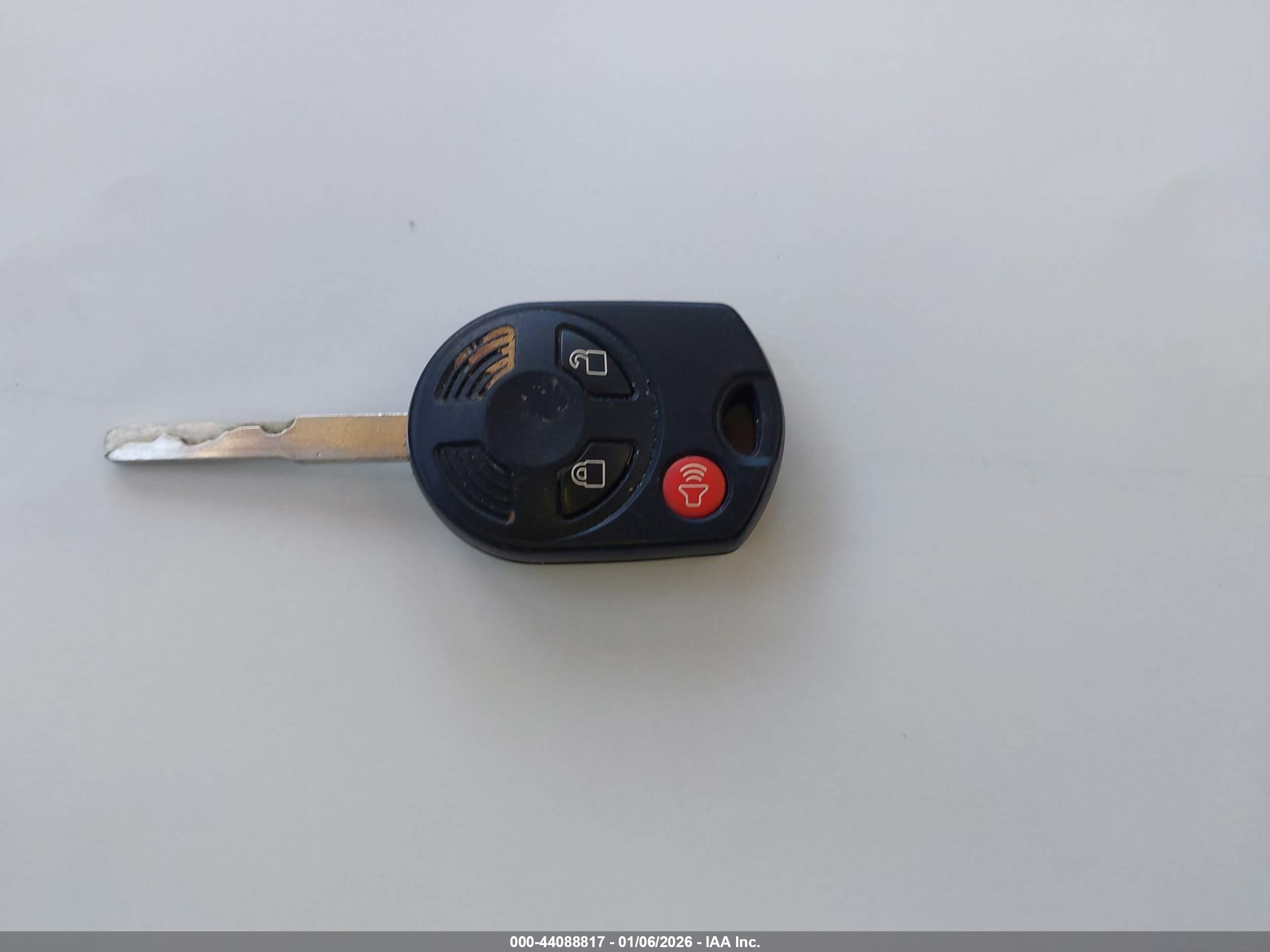 FORD ESCAPE image 11