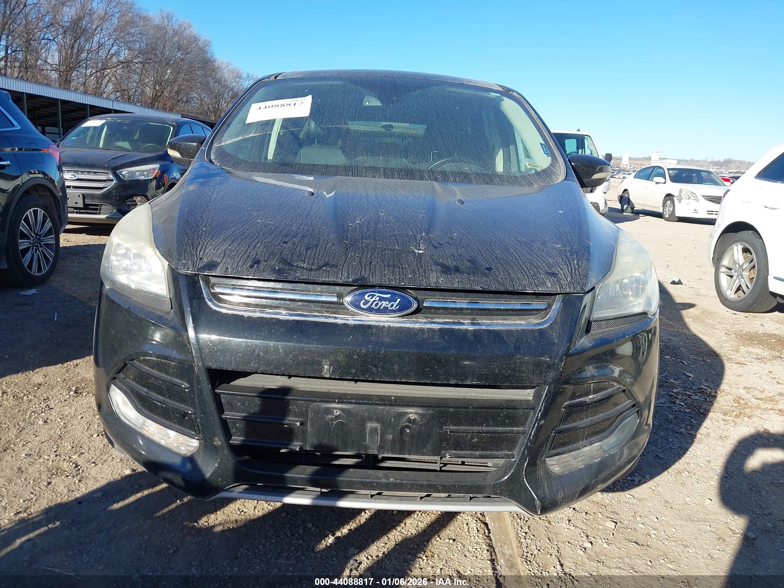 FORD ESCAPE image 6