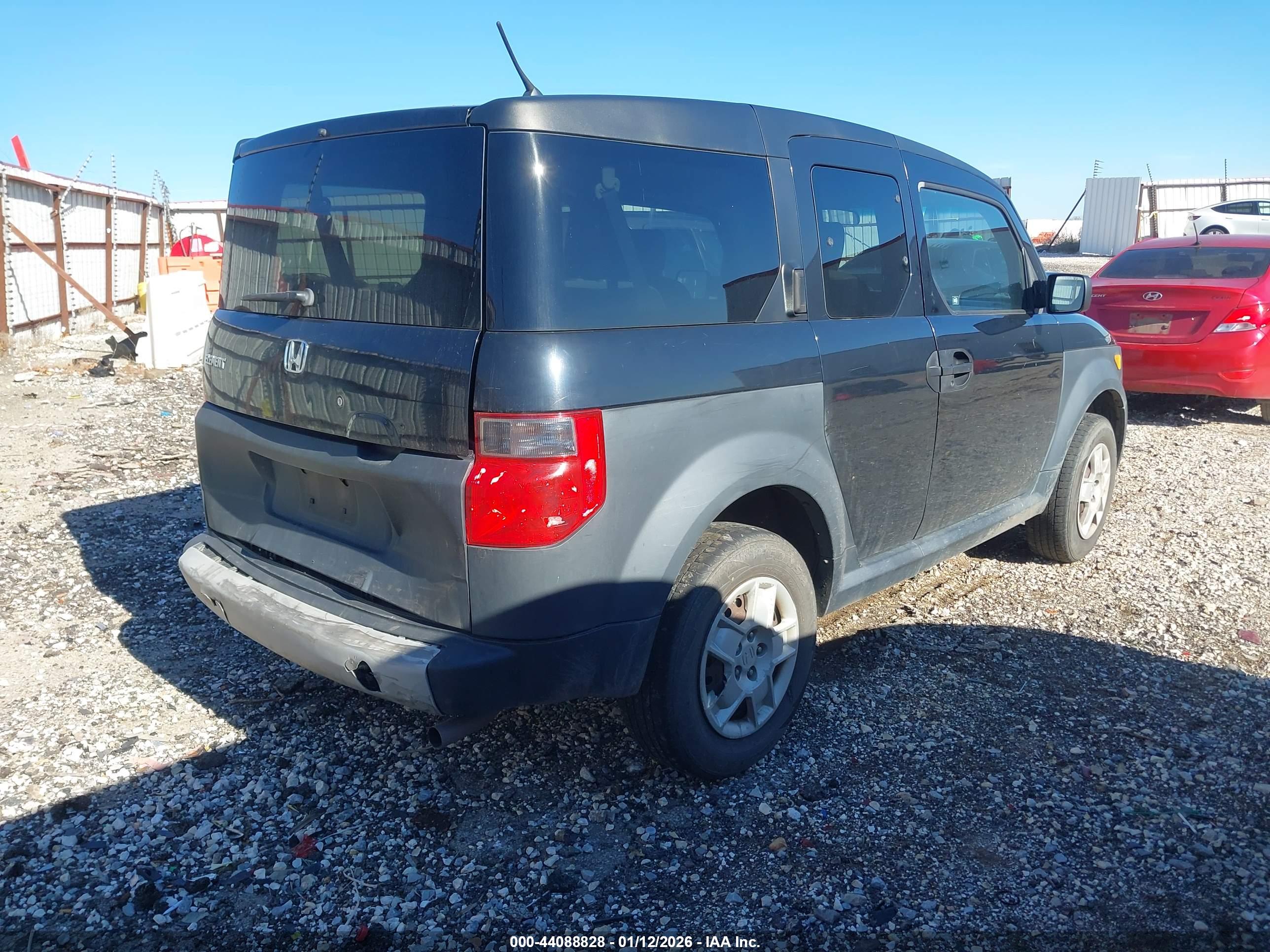 HONDA ELEMENT image 4