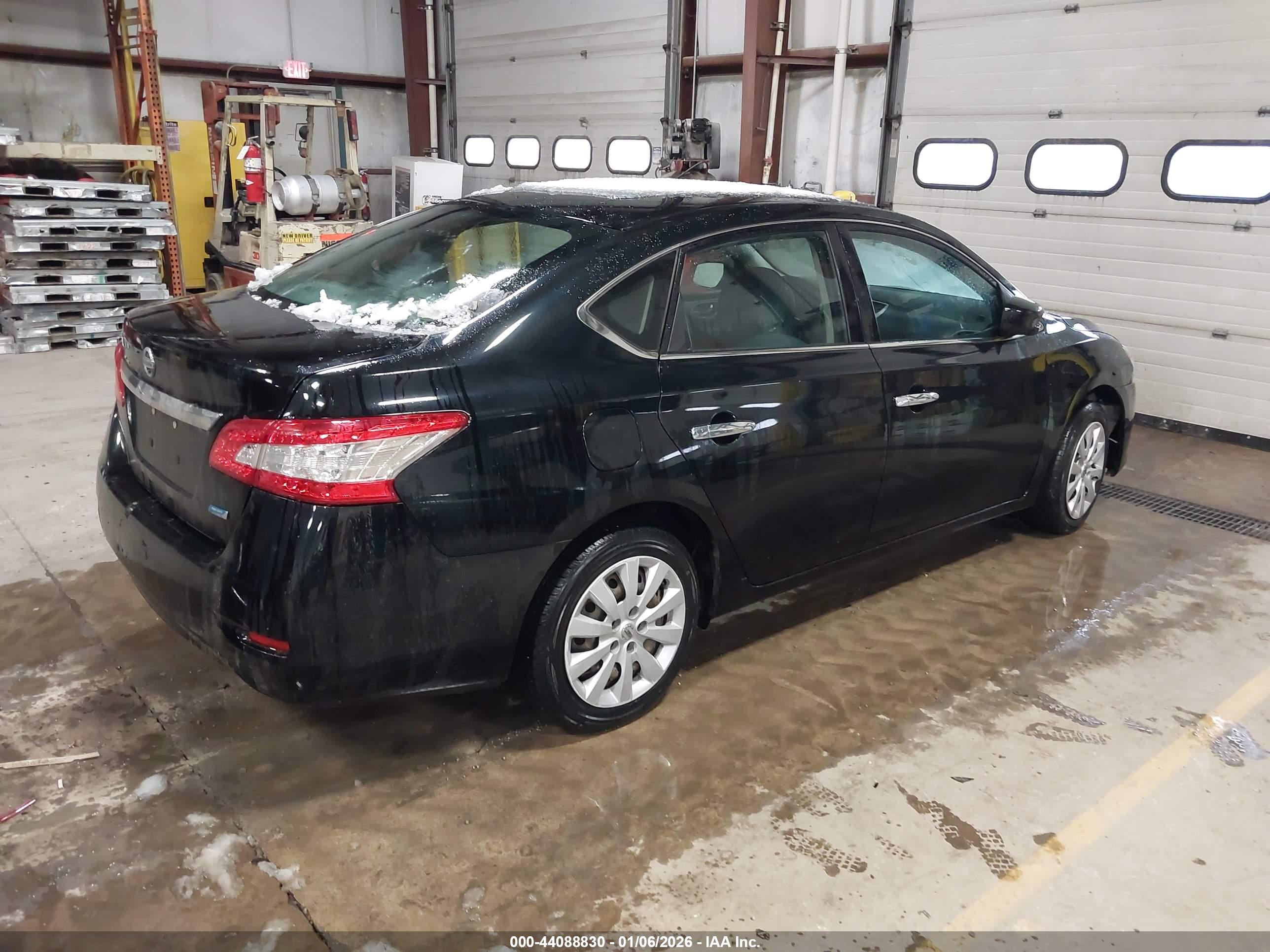 NISSAN SENTRA image 4