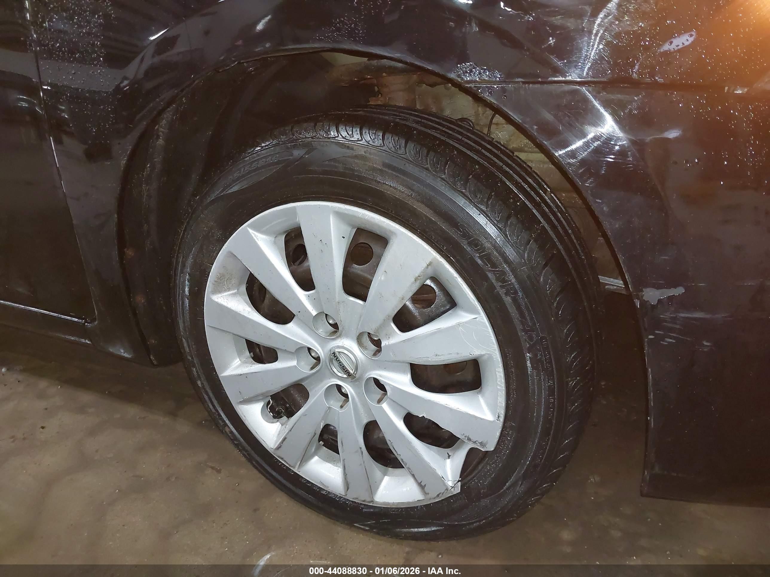 NISSAN SENTRA image 6
