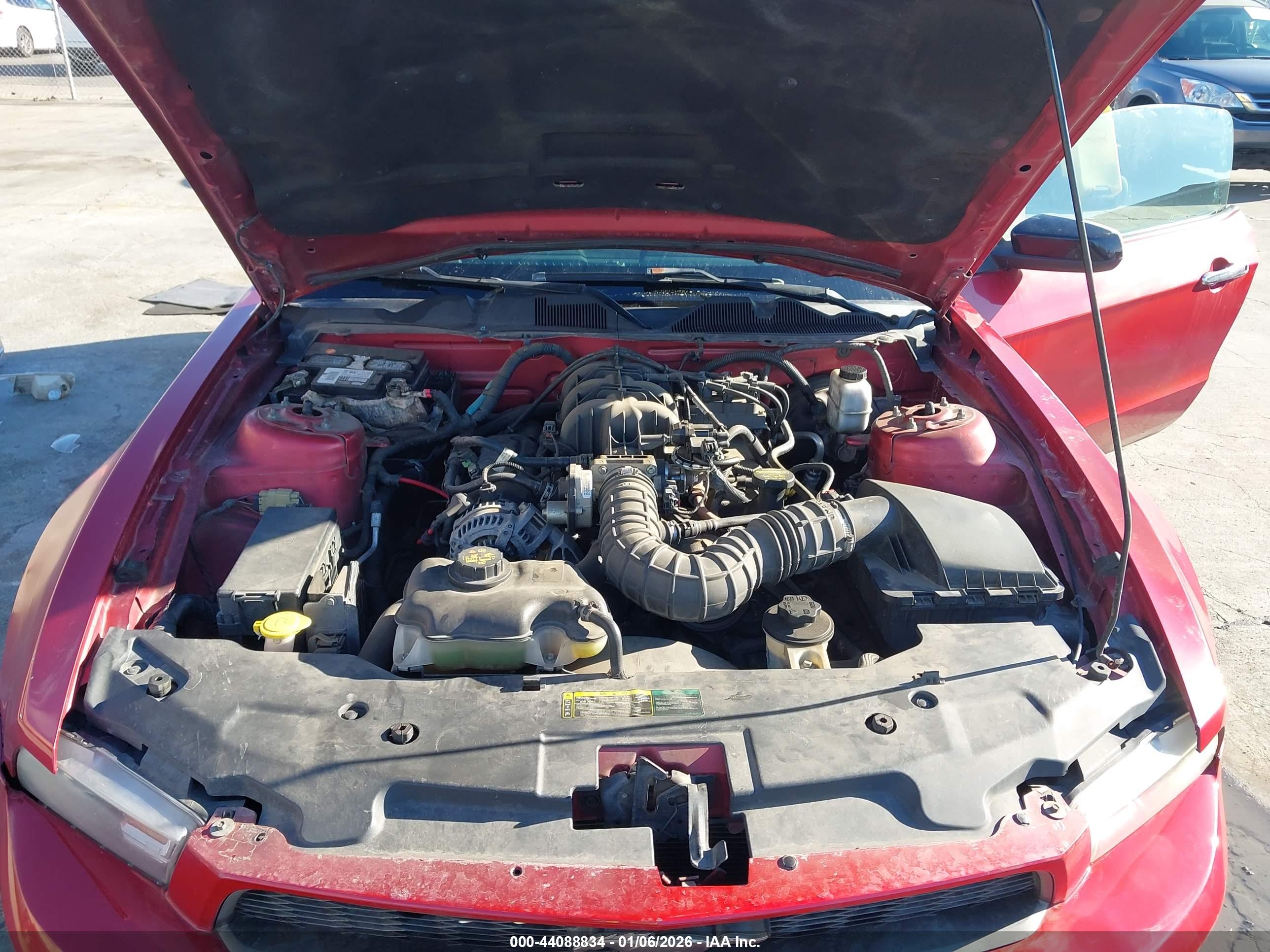 FORD MUSTANG image 10