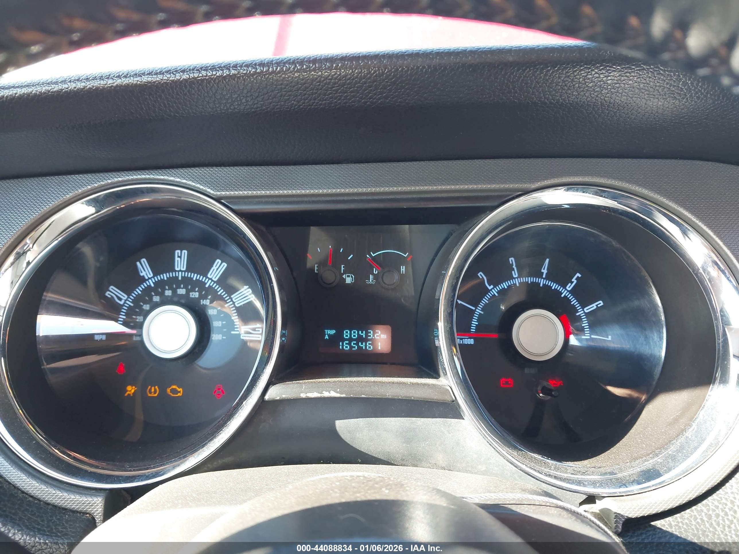 FORD MUSTANG image 7