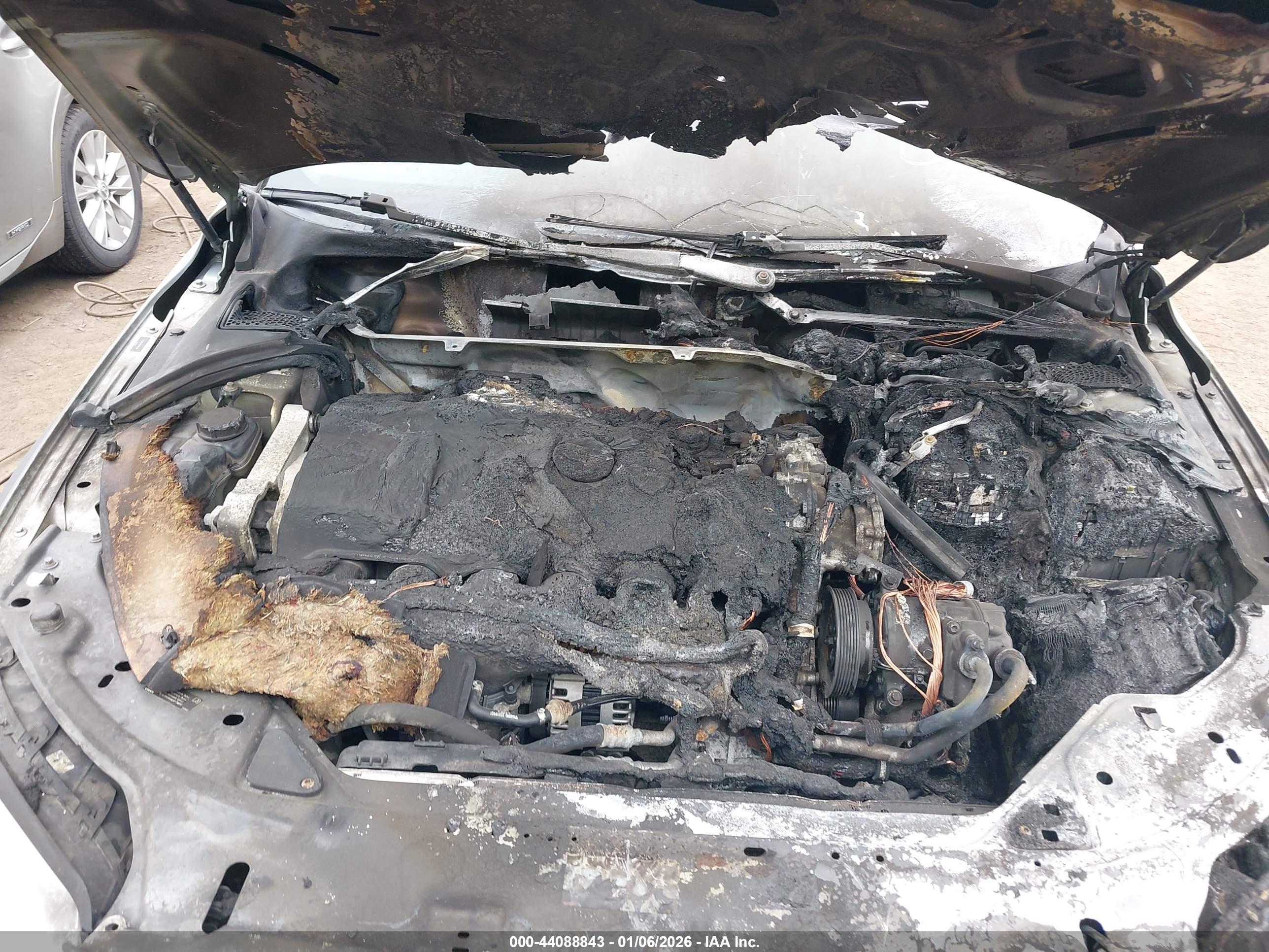 VOLVO XC70 image 10