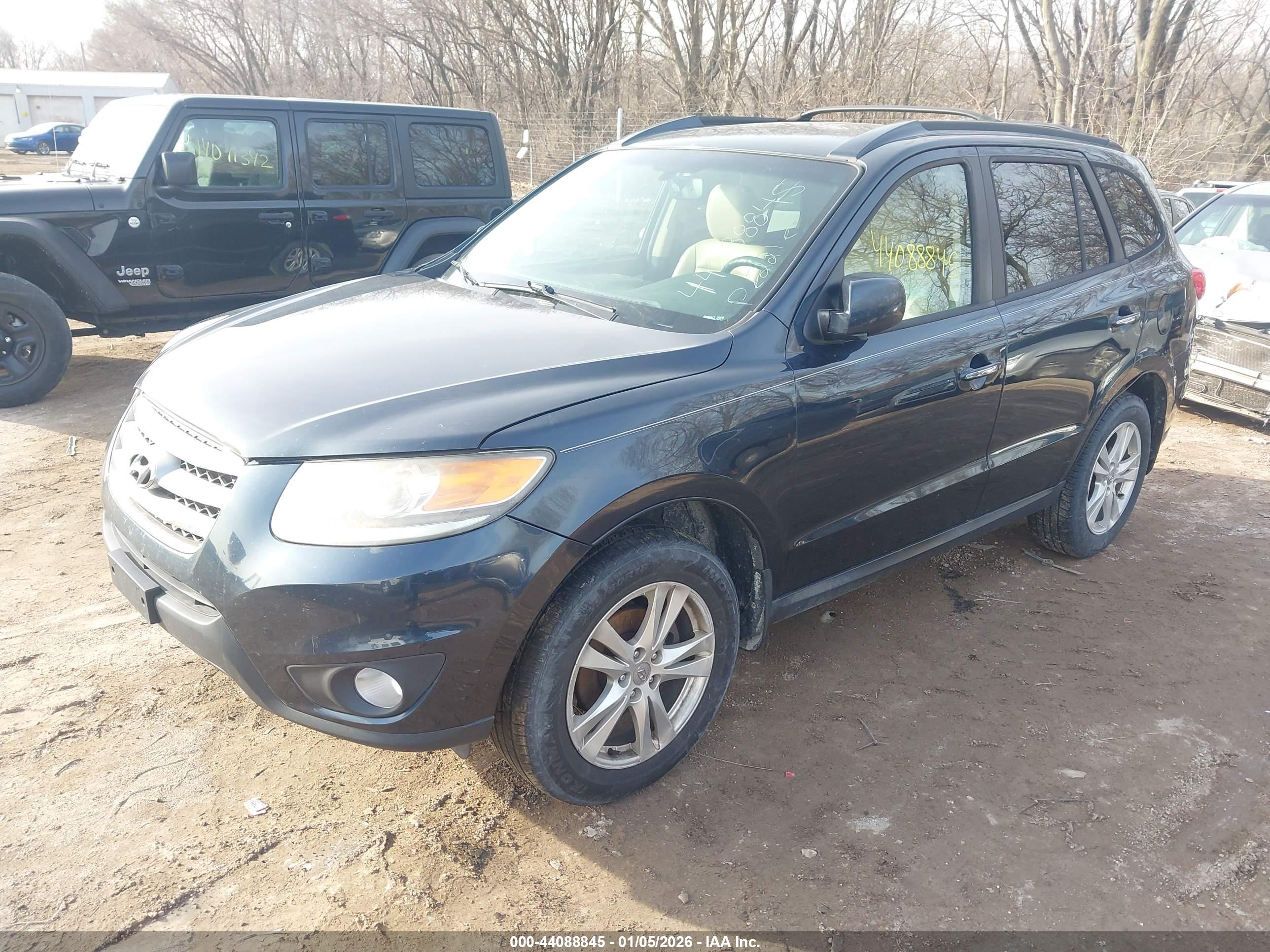 HYUNDAI SANTA image 2