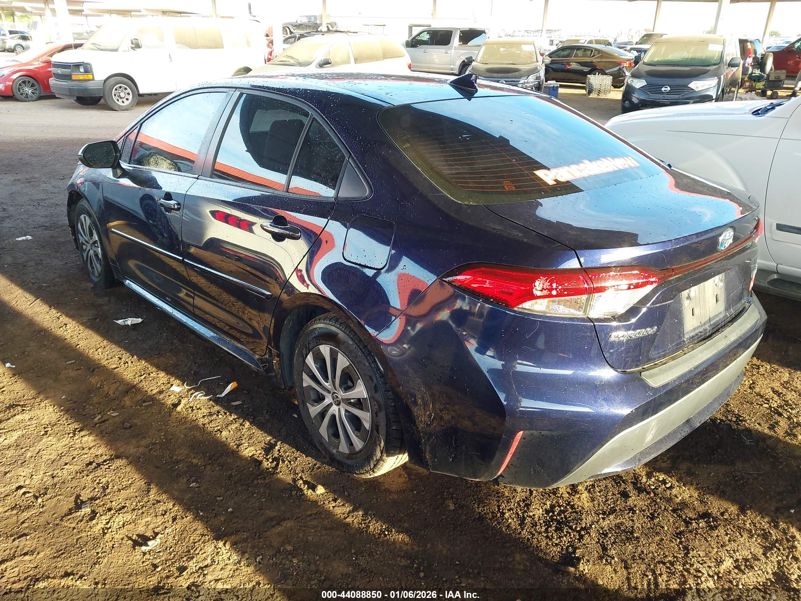TOYOTA COROLLA image 3