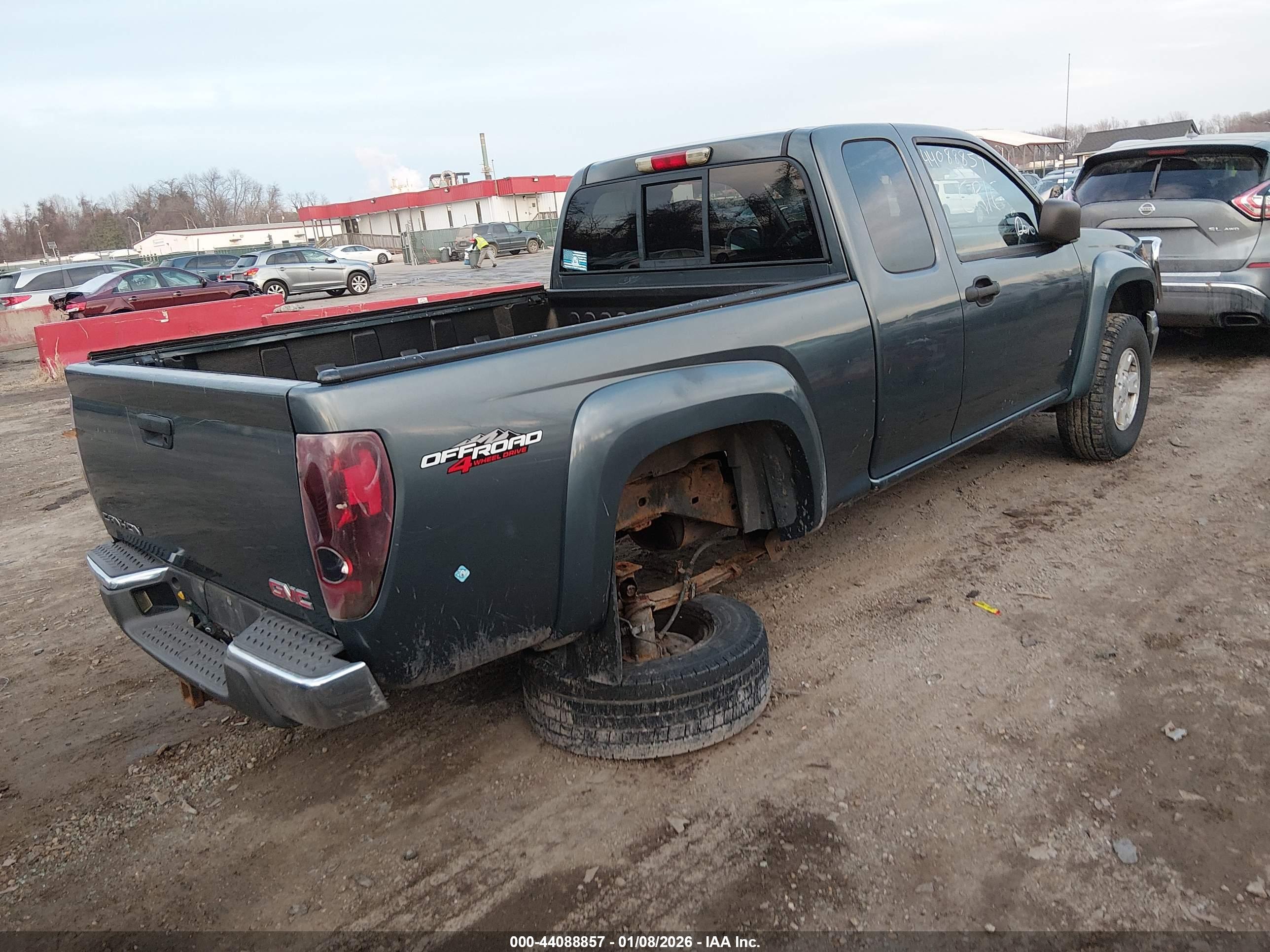 GMC CANYON image 4