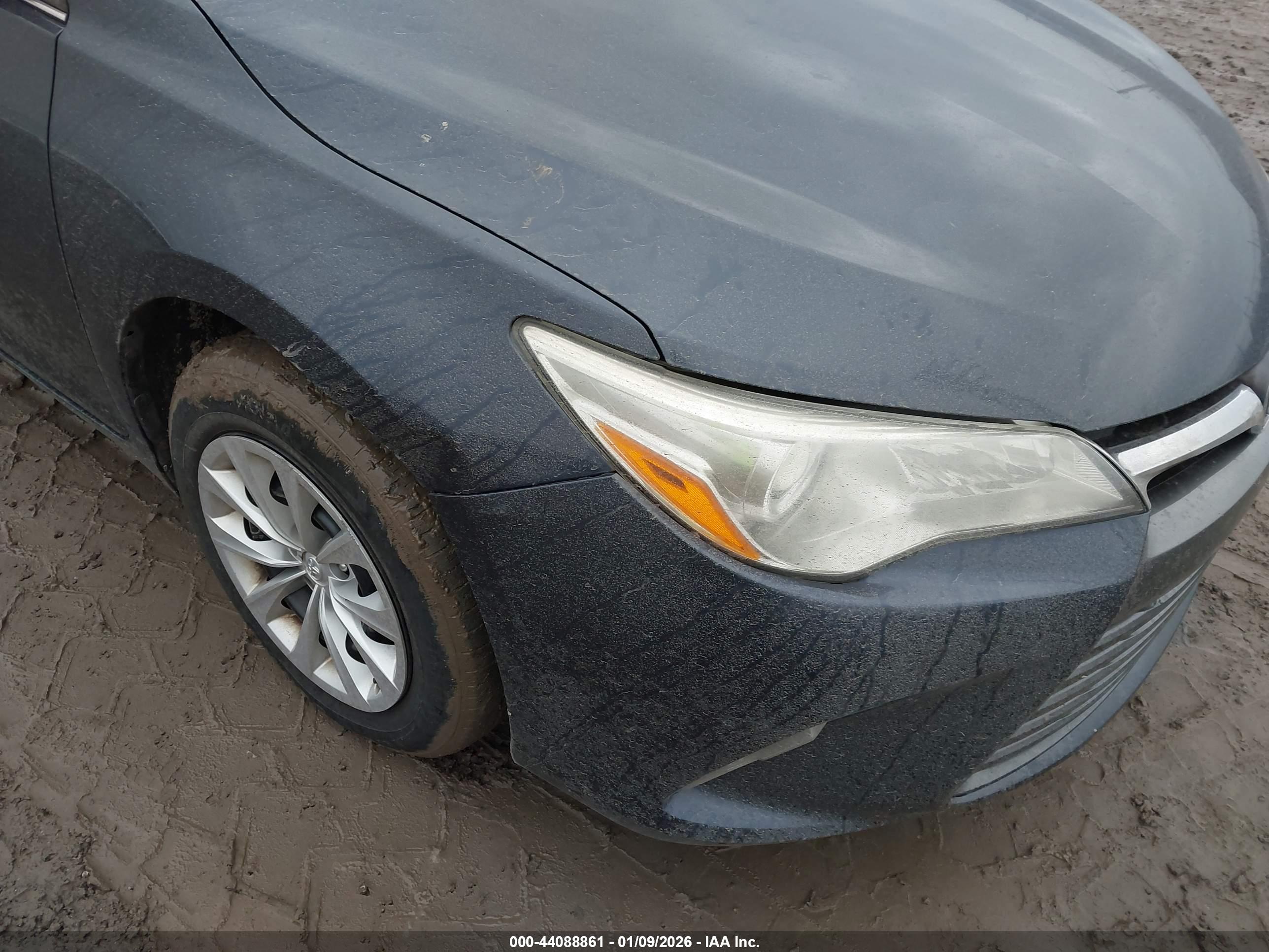 TOYOTA CAMRY image 6