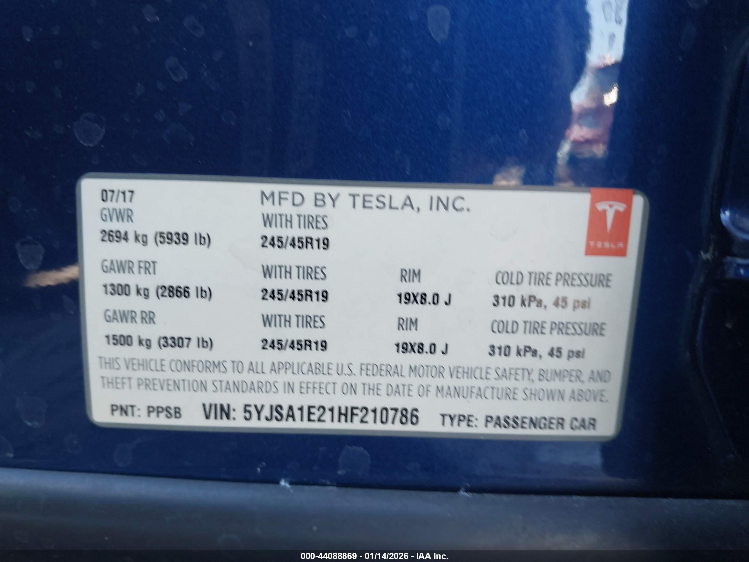 TESLA MODEL image 9