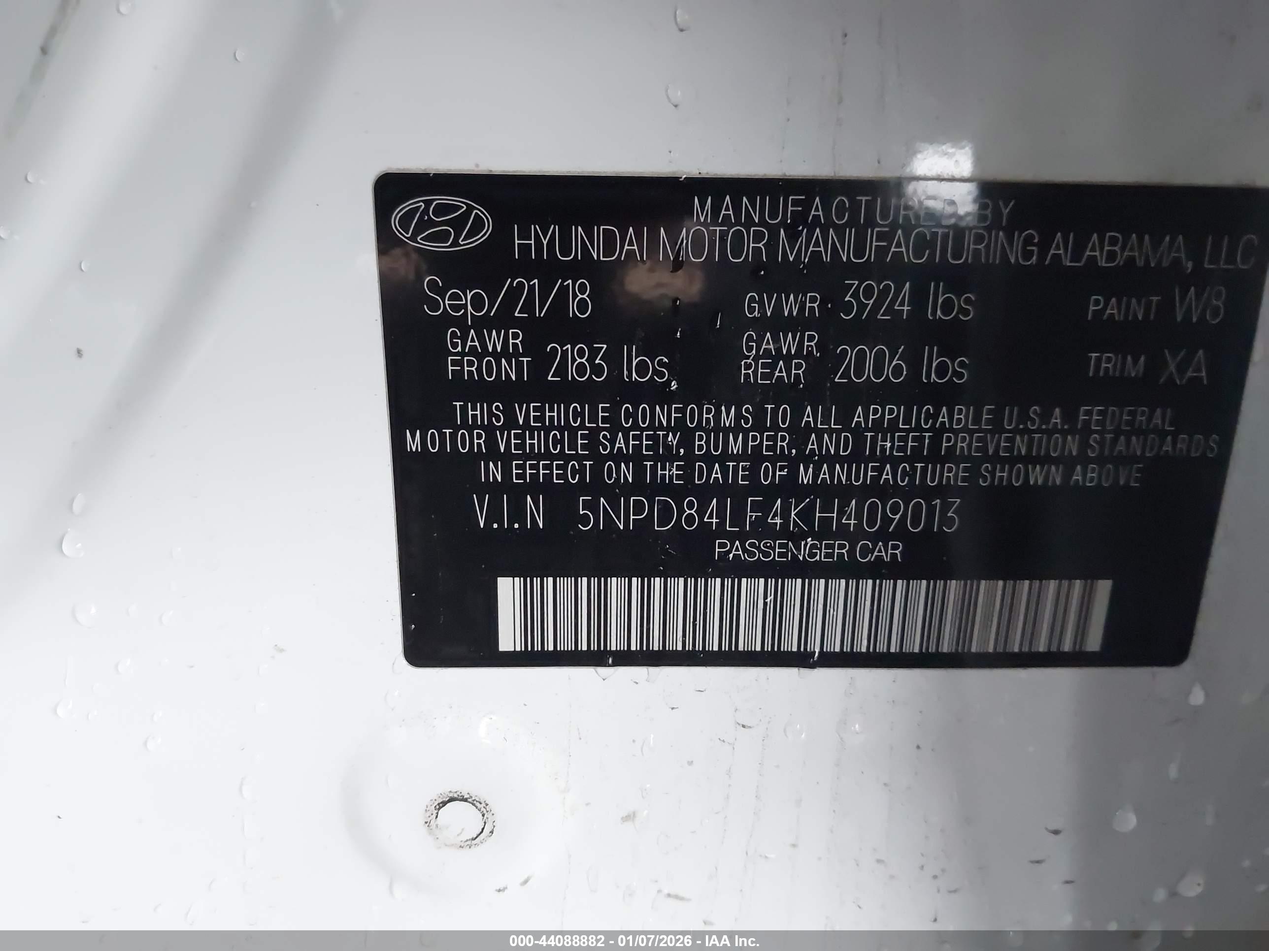 HYUNDAI ELANTRA image 9