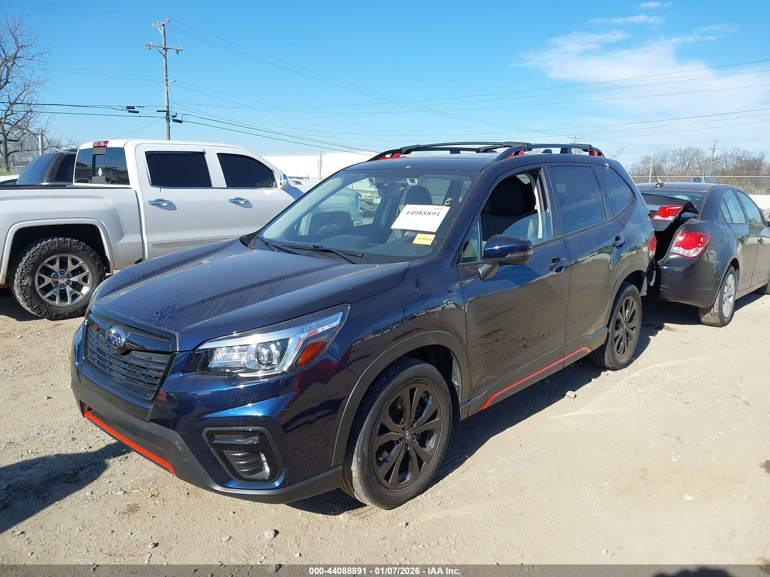 SUBARU FORESTER image 2