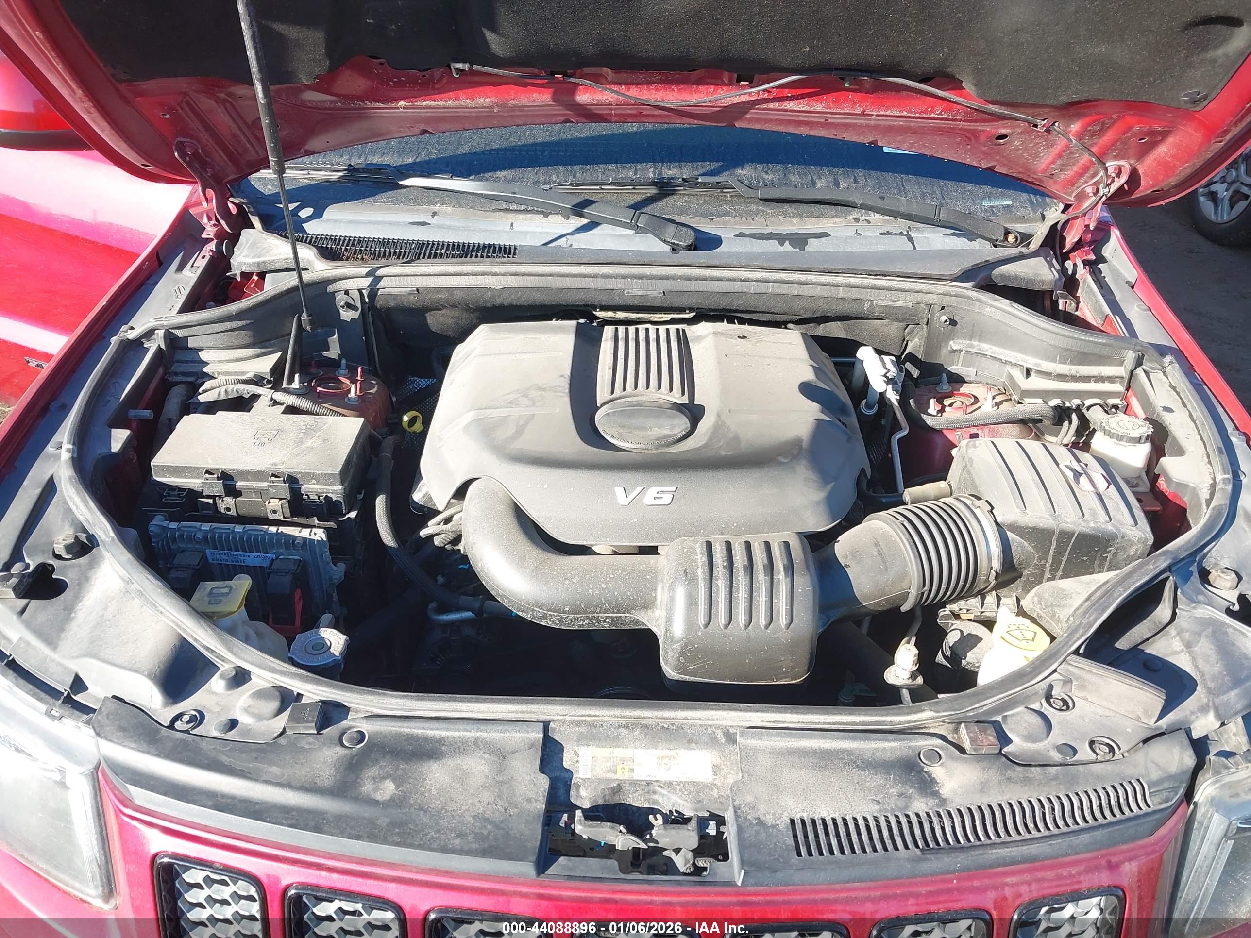 JEEP GRAND image 10