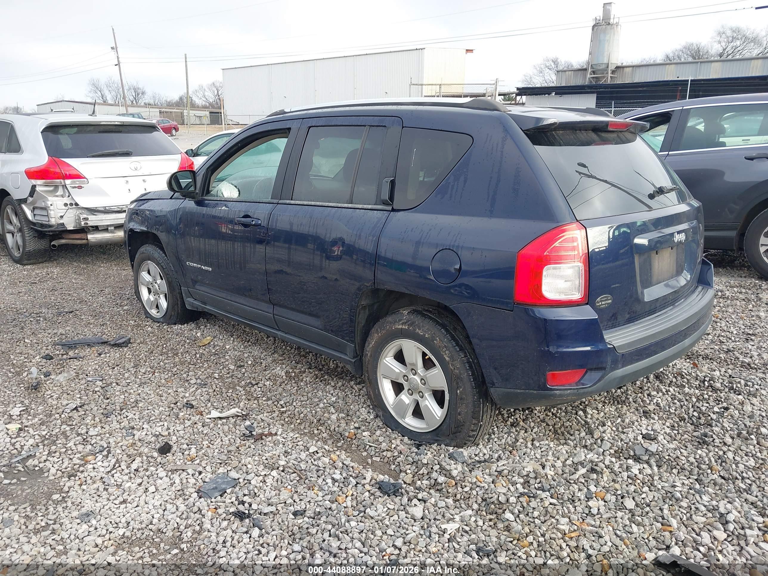 JEEP COMPASS image 3