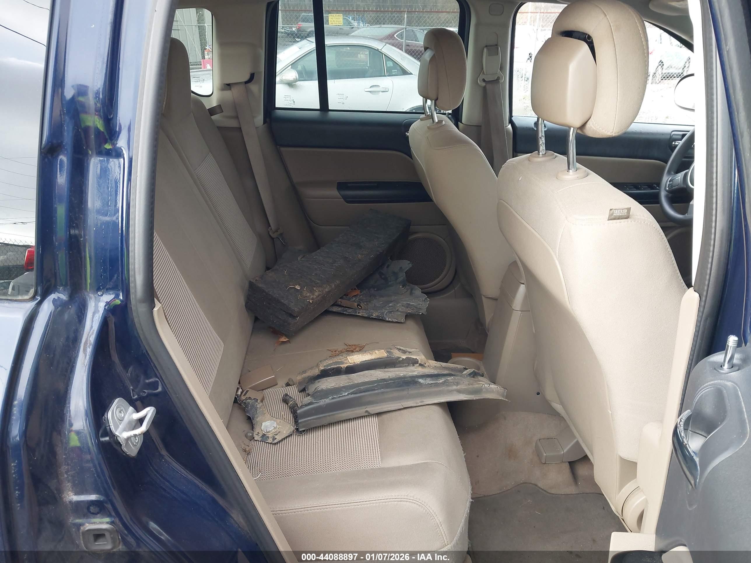 JEEP COMPASS image 8