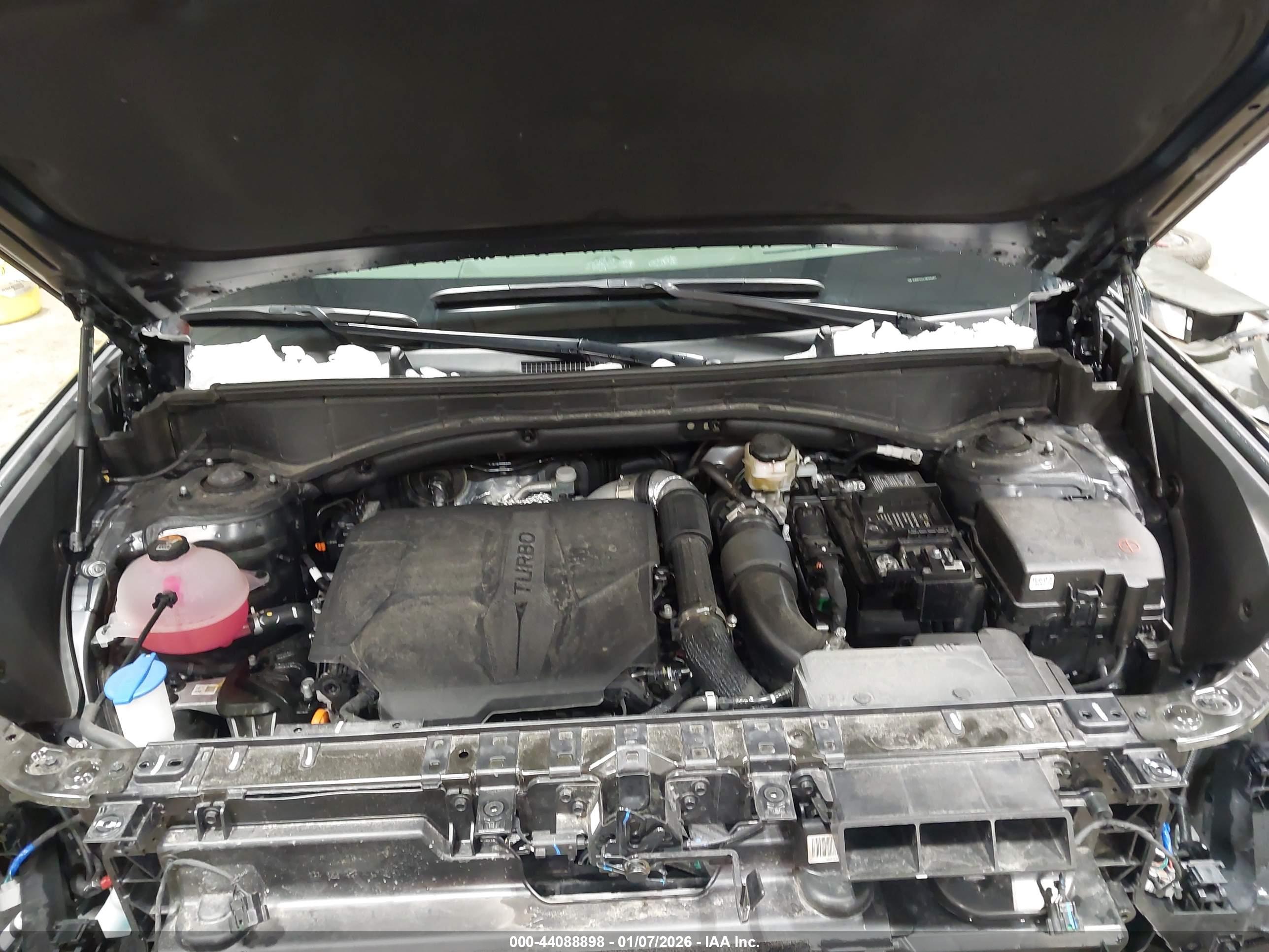 HYUNDAI SANTA image 10
