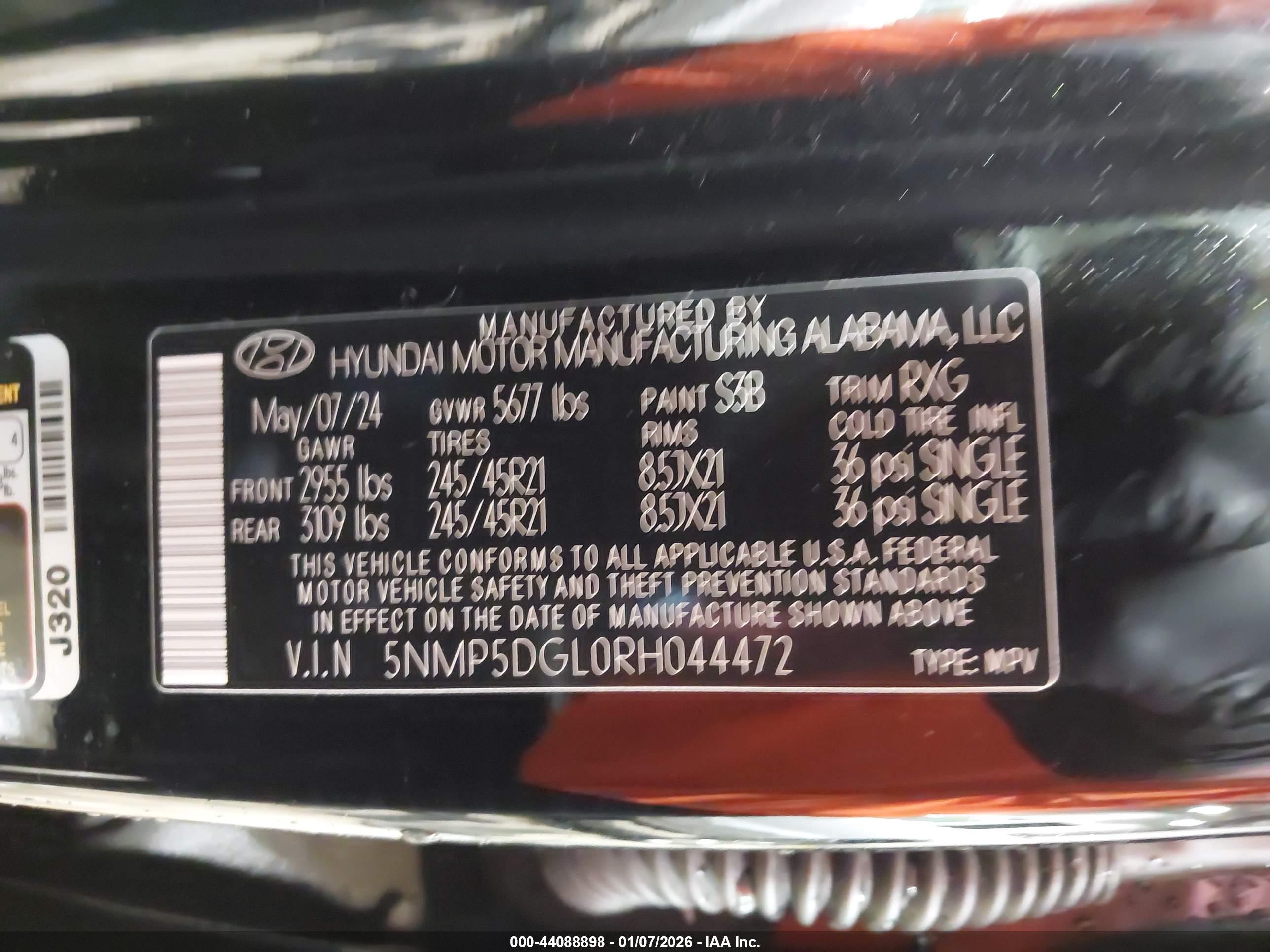 HYUNDAI SANTA image 9