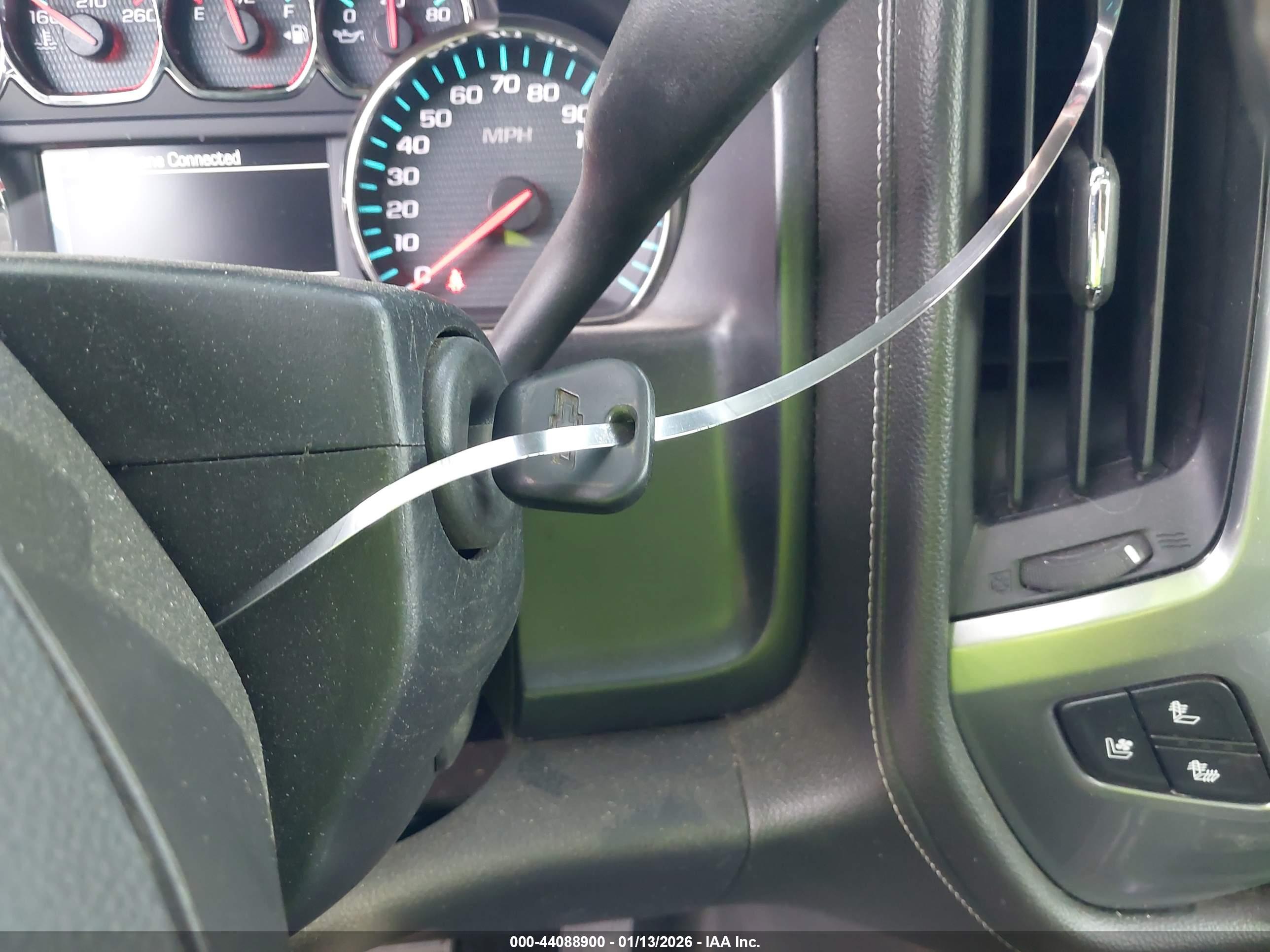 CHEVROLET SILVERADO image 11