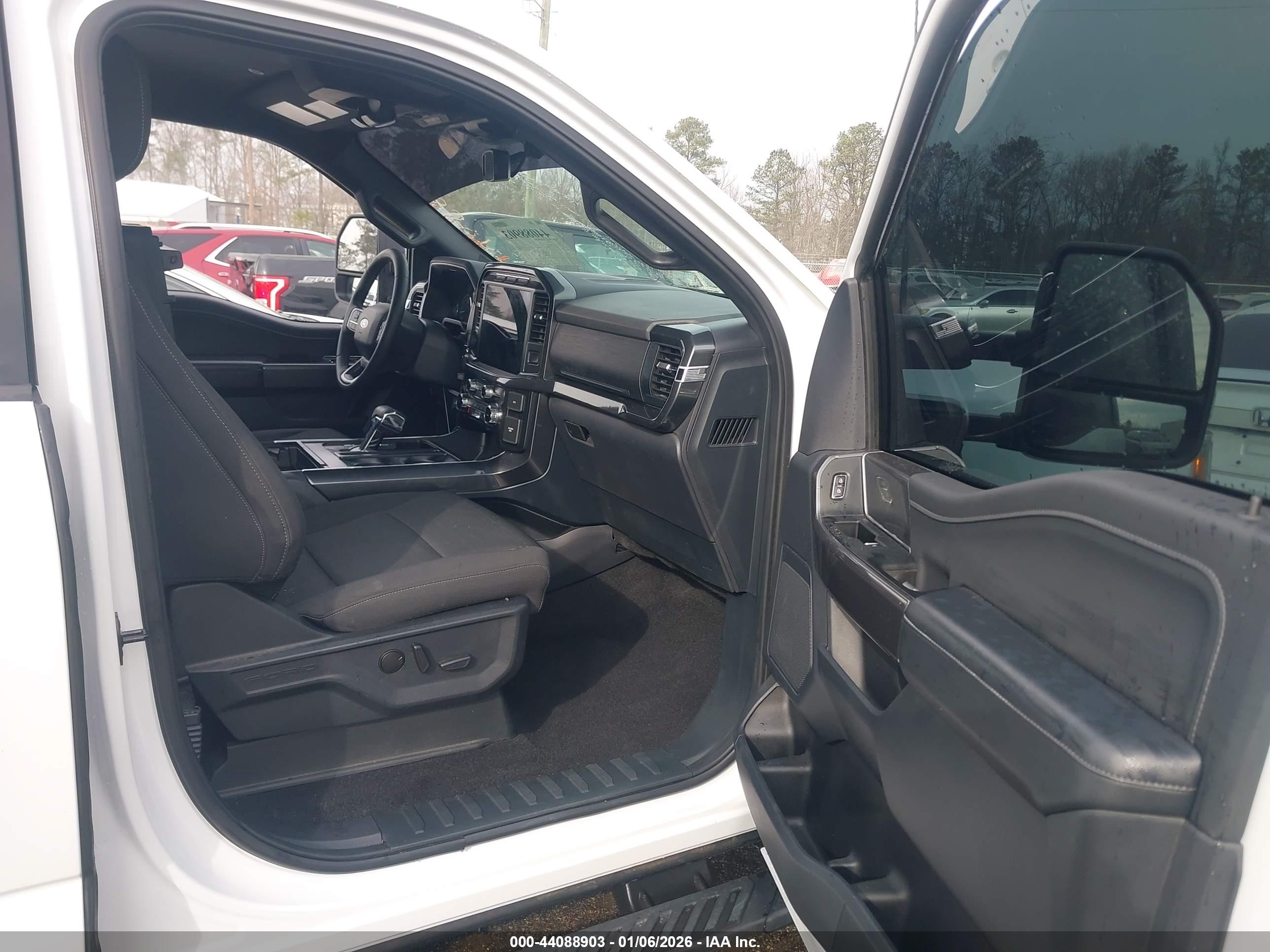 FORD F-150 image 5