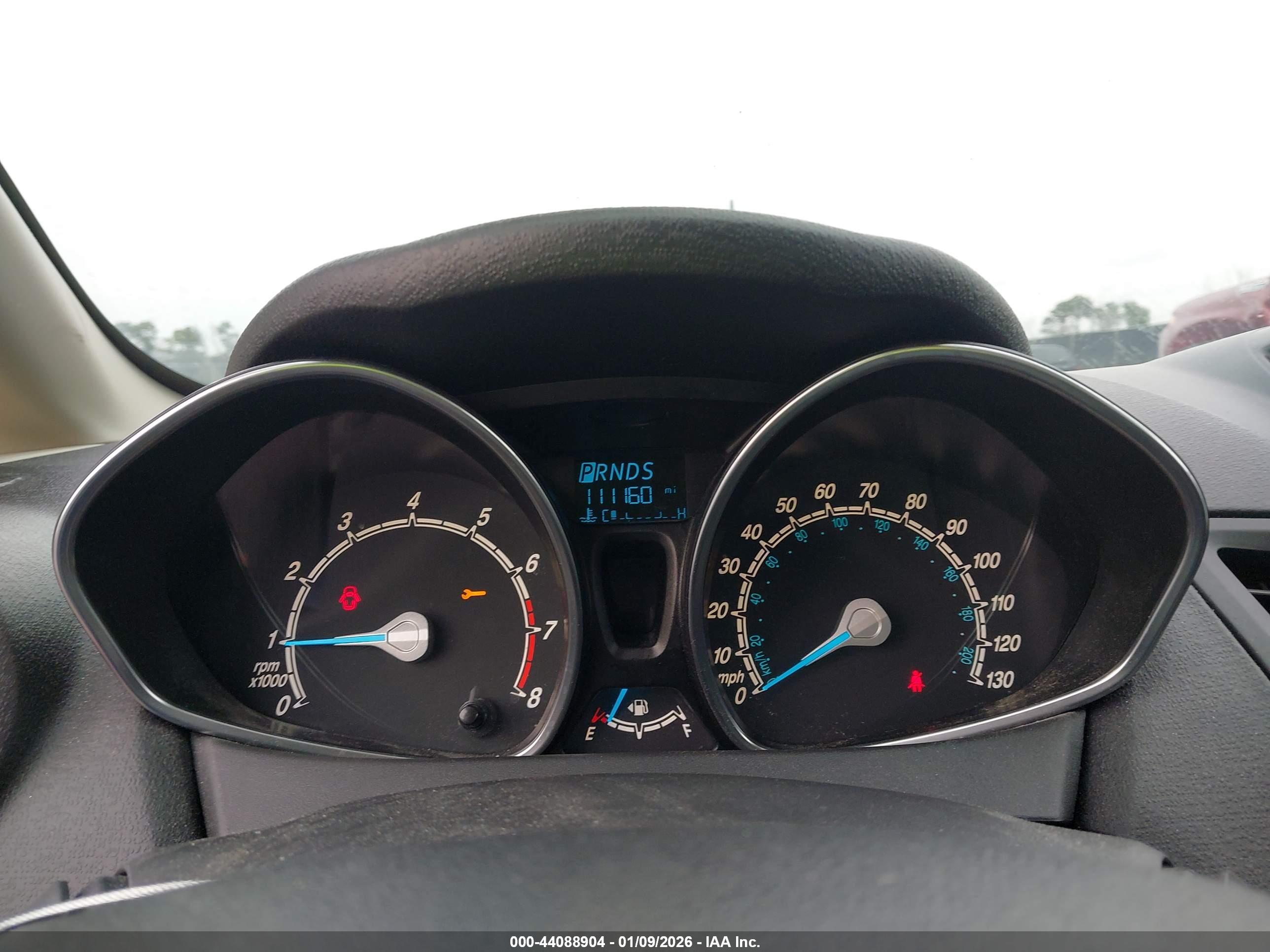 FORD FIESTA image 7