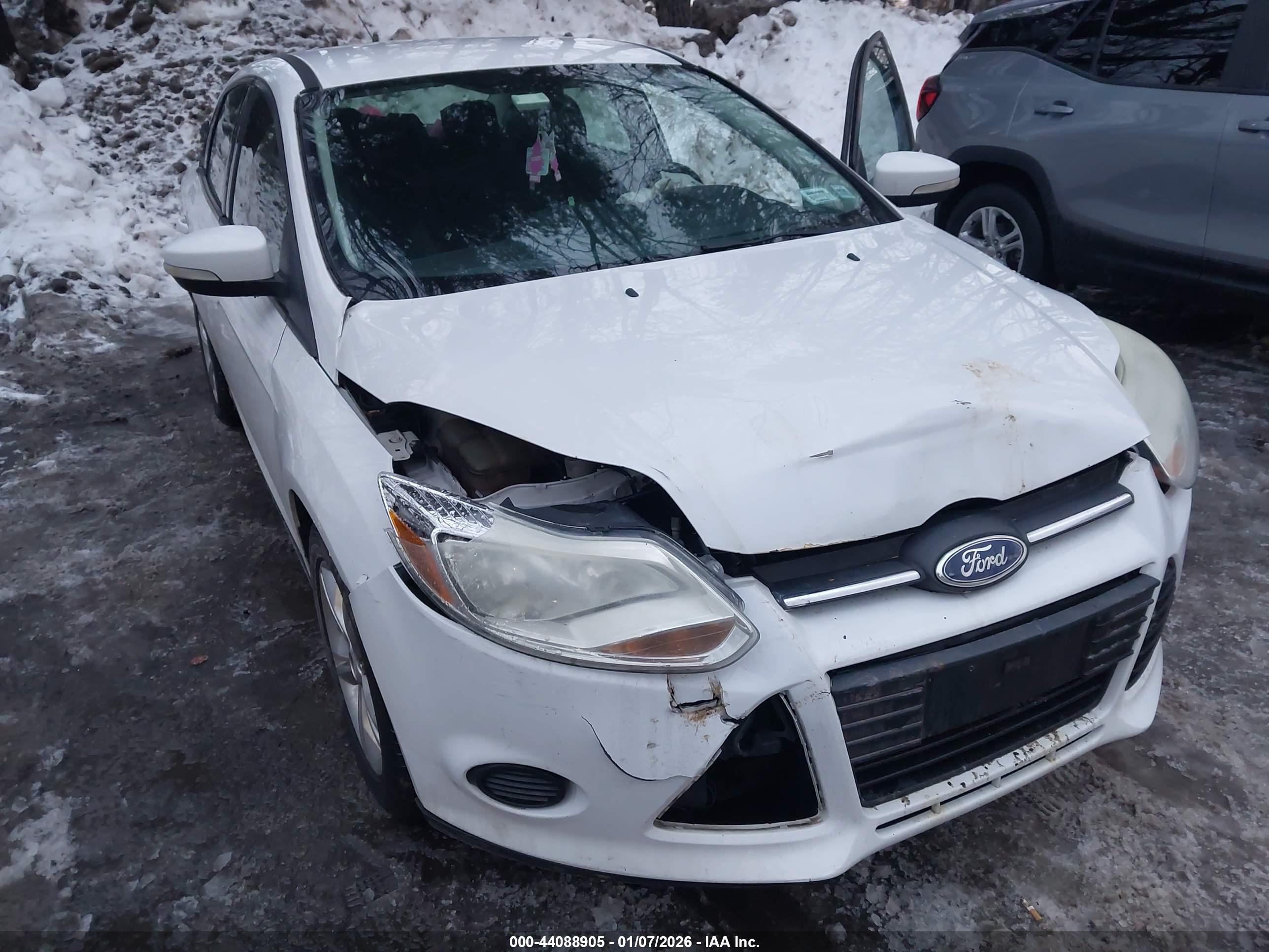 FORD FOCUS image 6