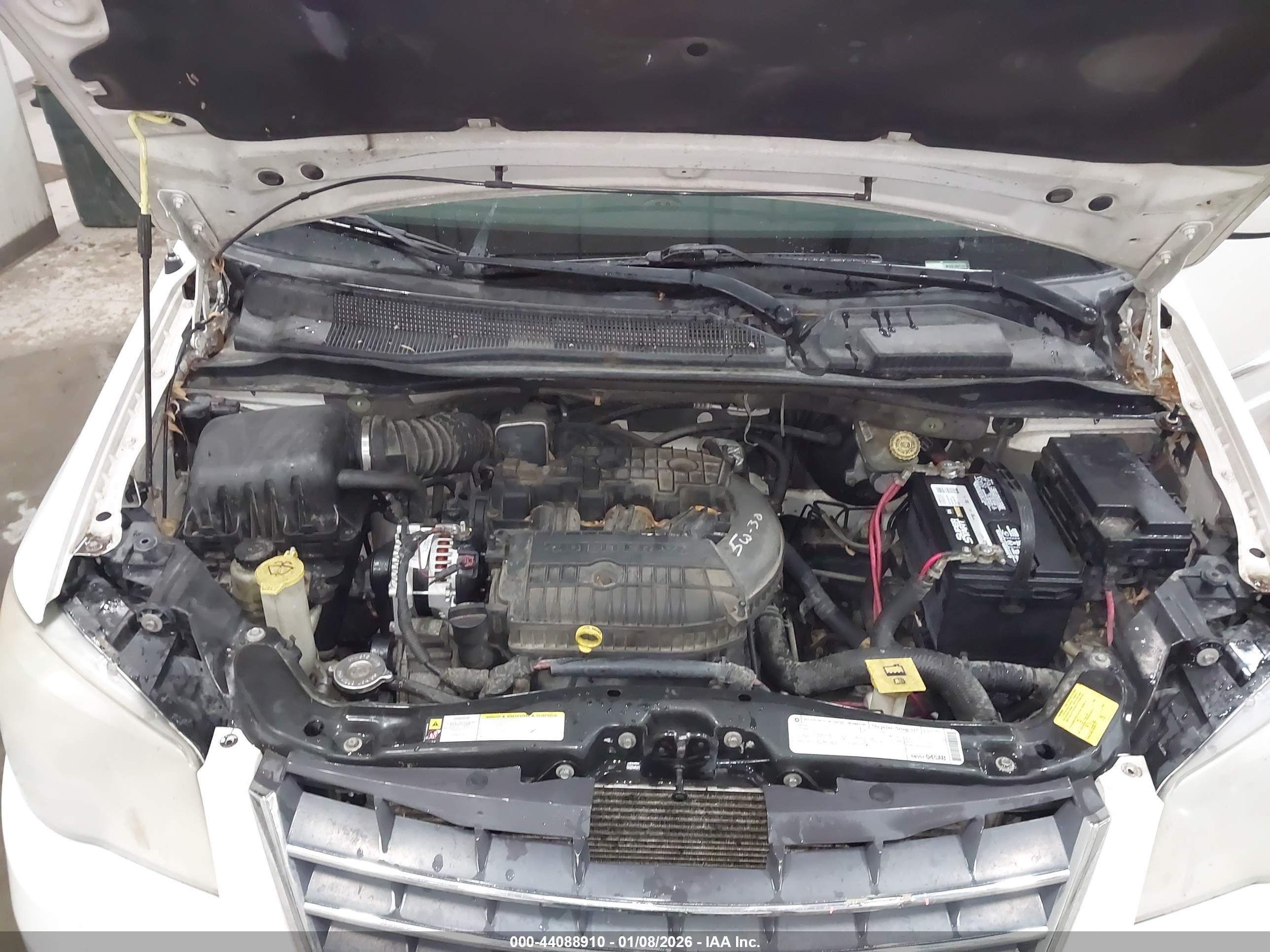 CHRYSLER TOWN image 10