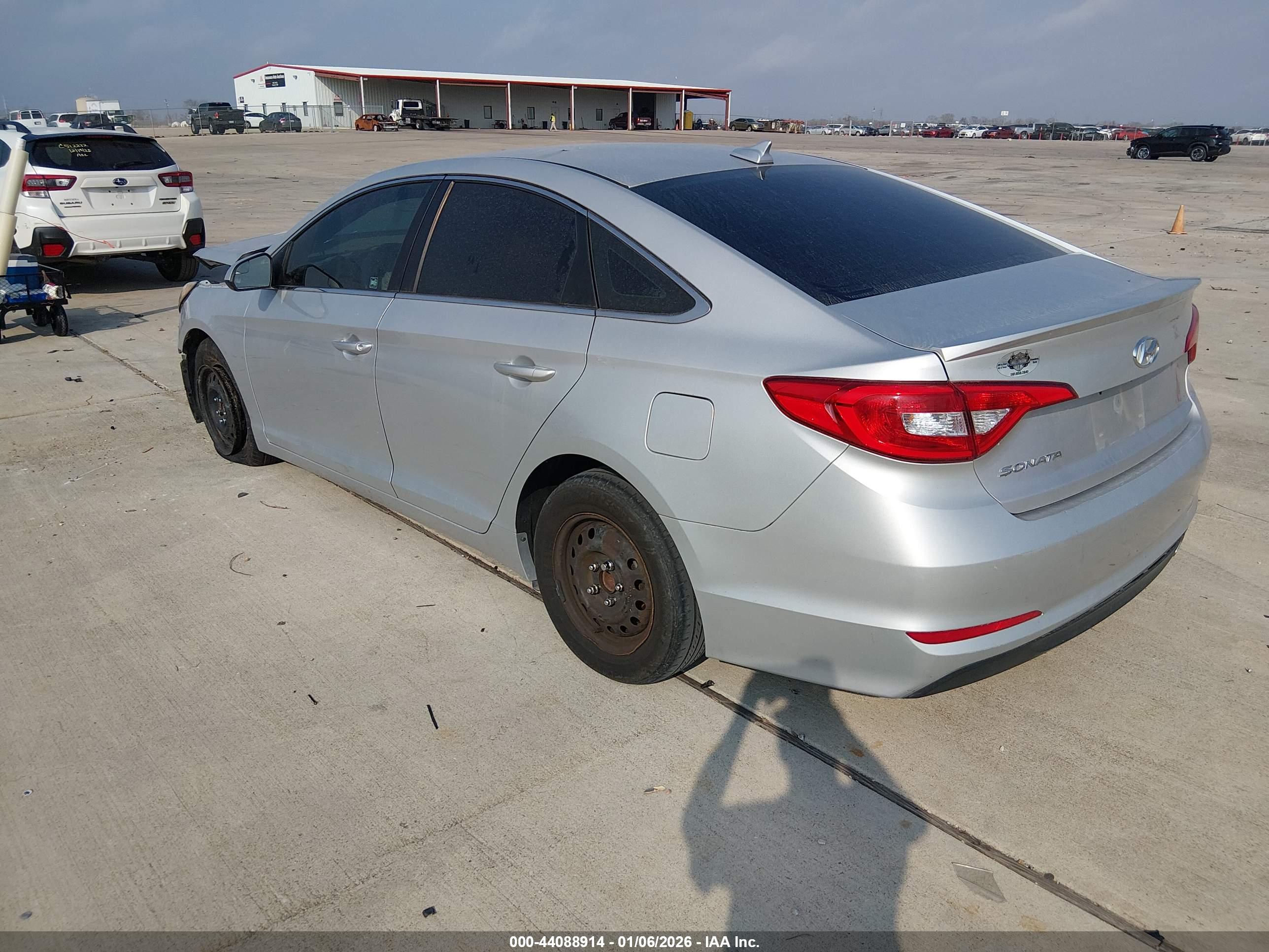 HYUNDAI SONATA image 3