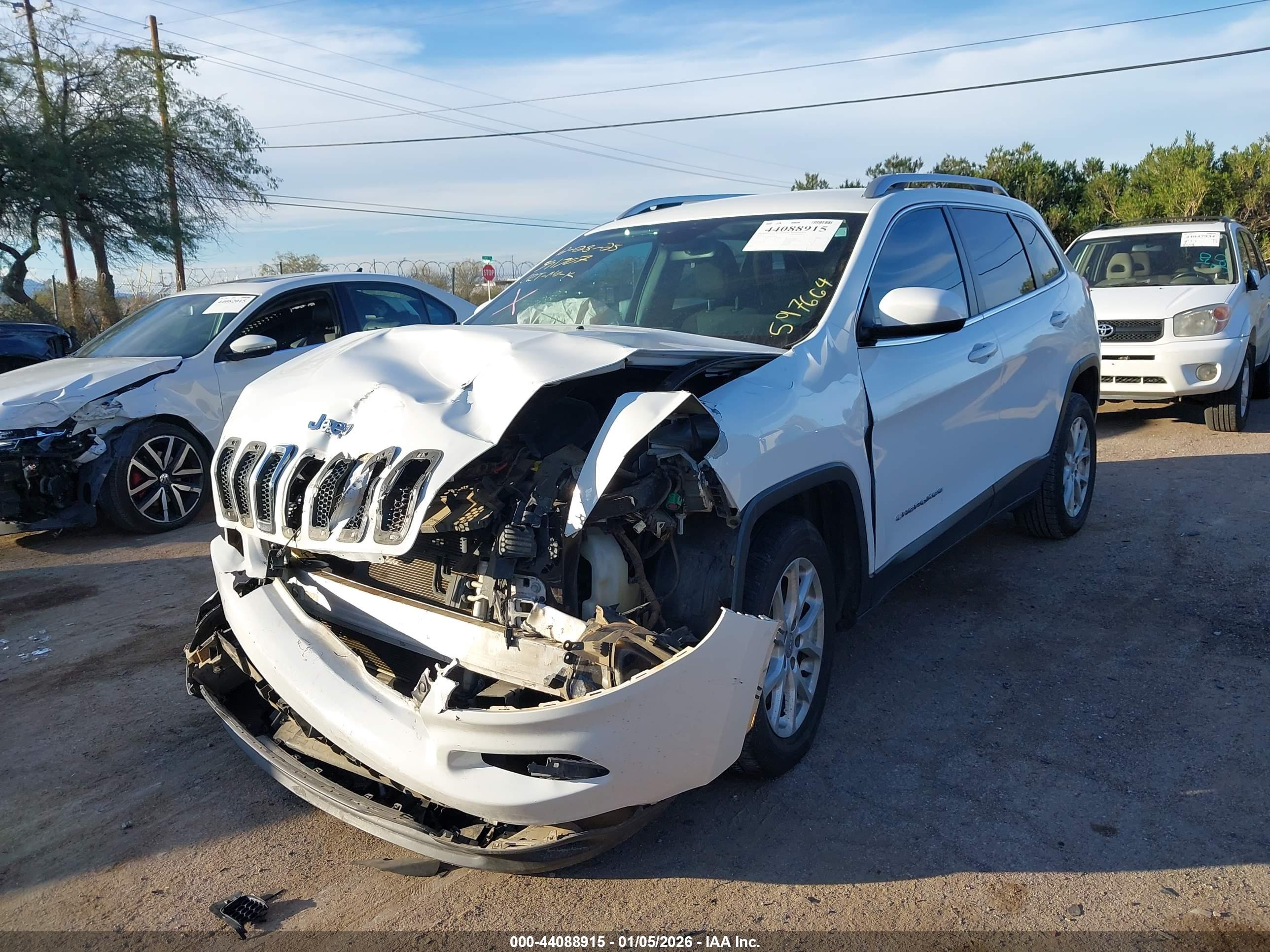 JEEP CHEROKEE image 6