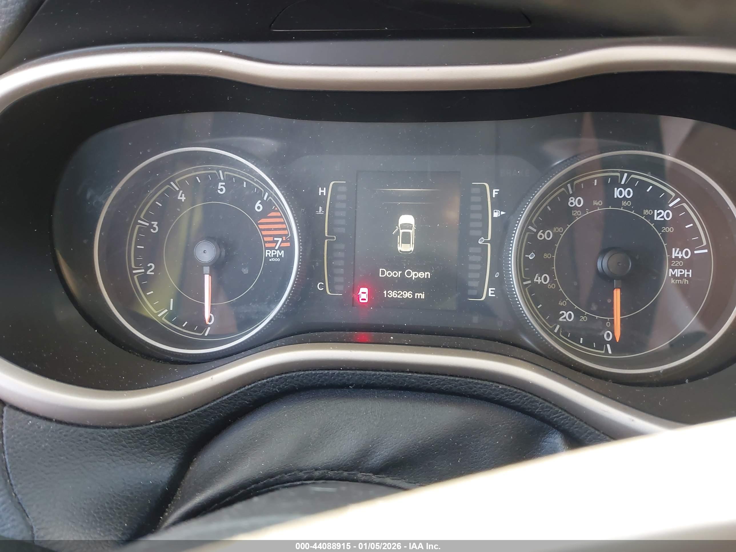 JEEP CHEROKEE image 7