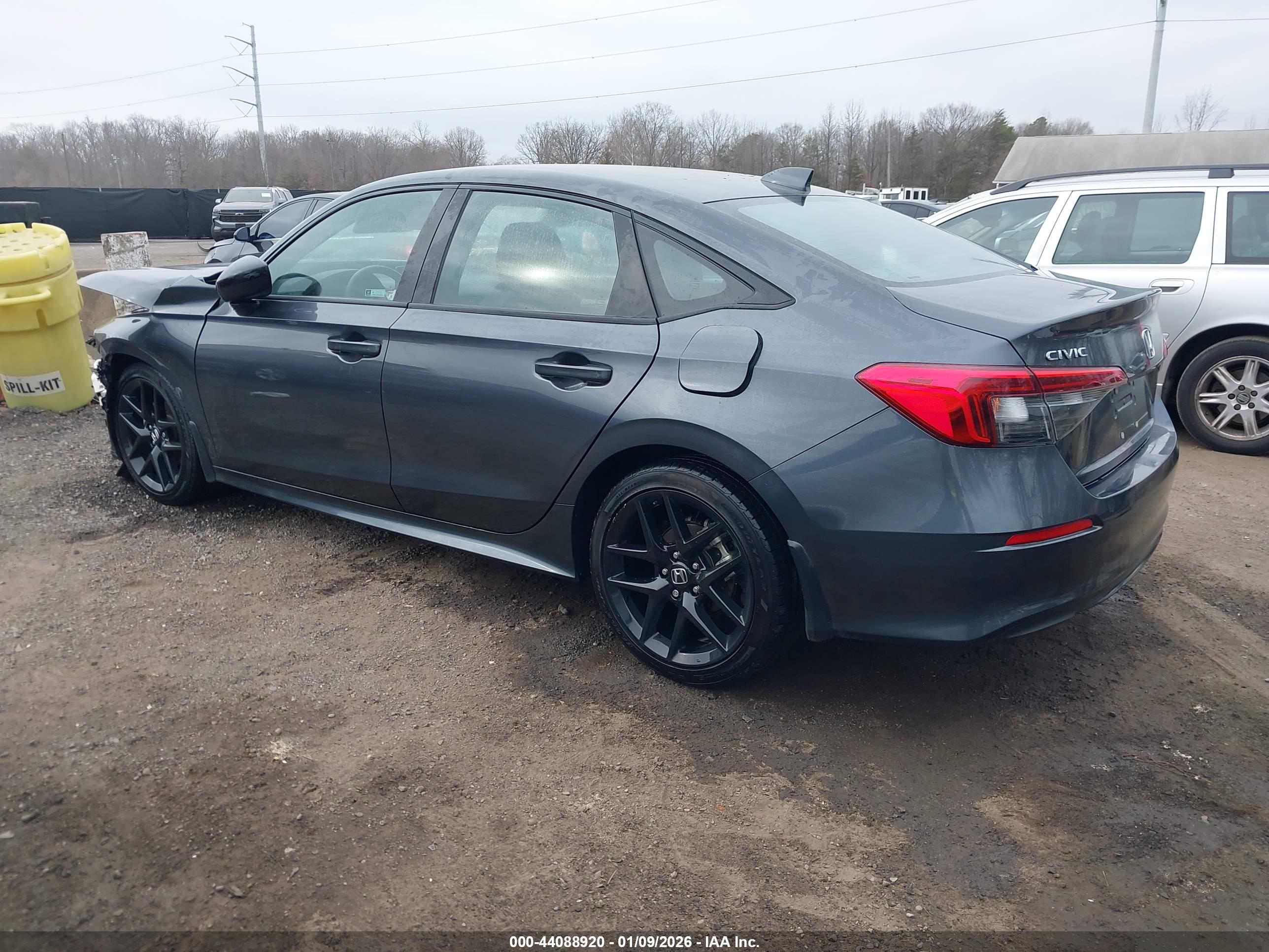 HONDA CIVIC image 3
