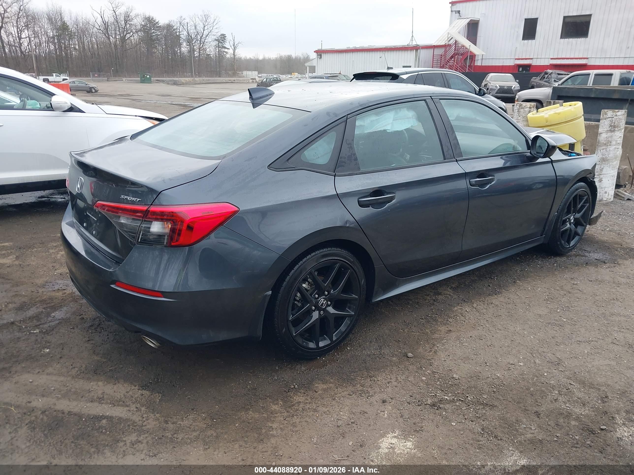 HONDA CIVIC image 4