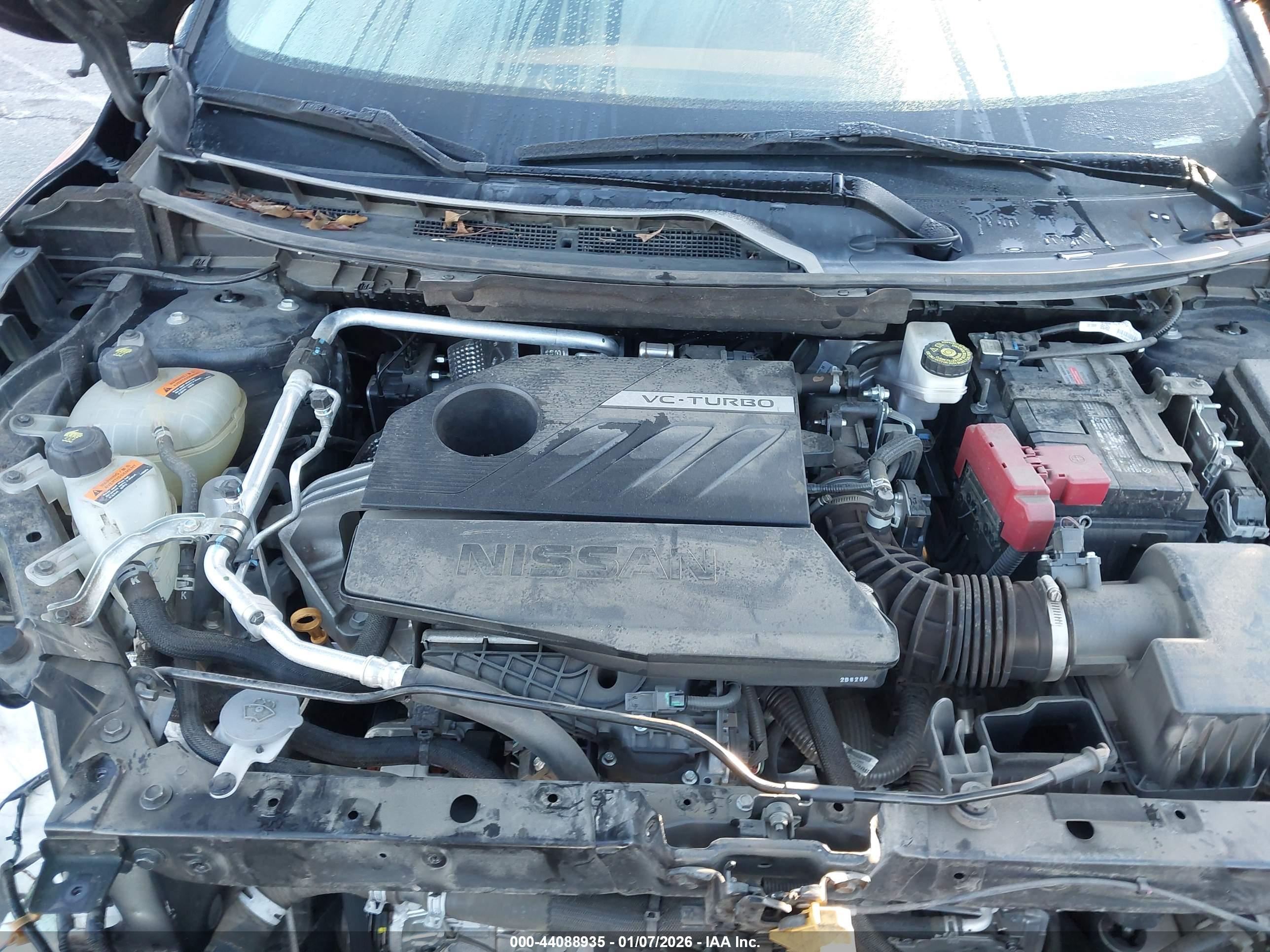 NISSAN ROGUE image 10