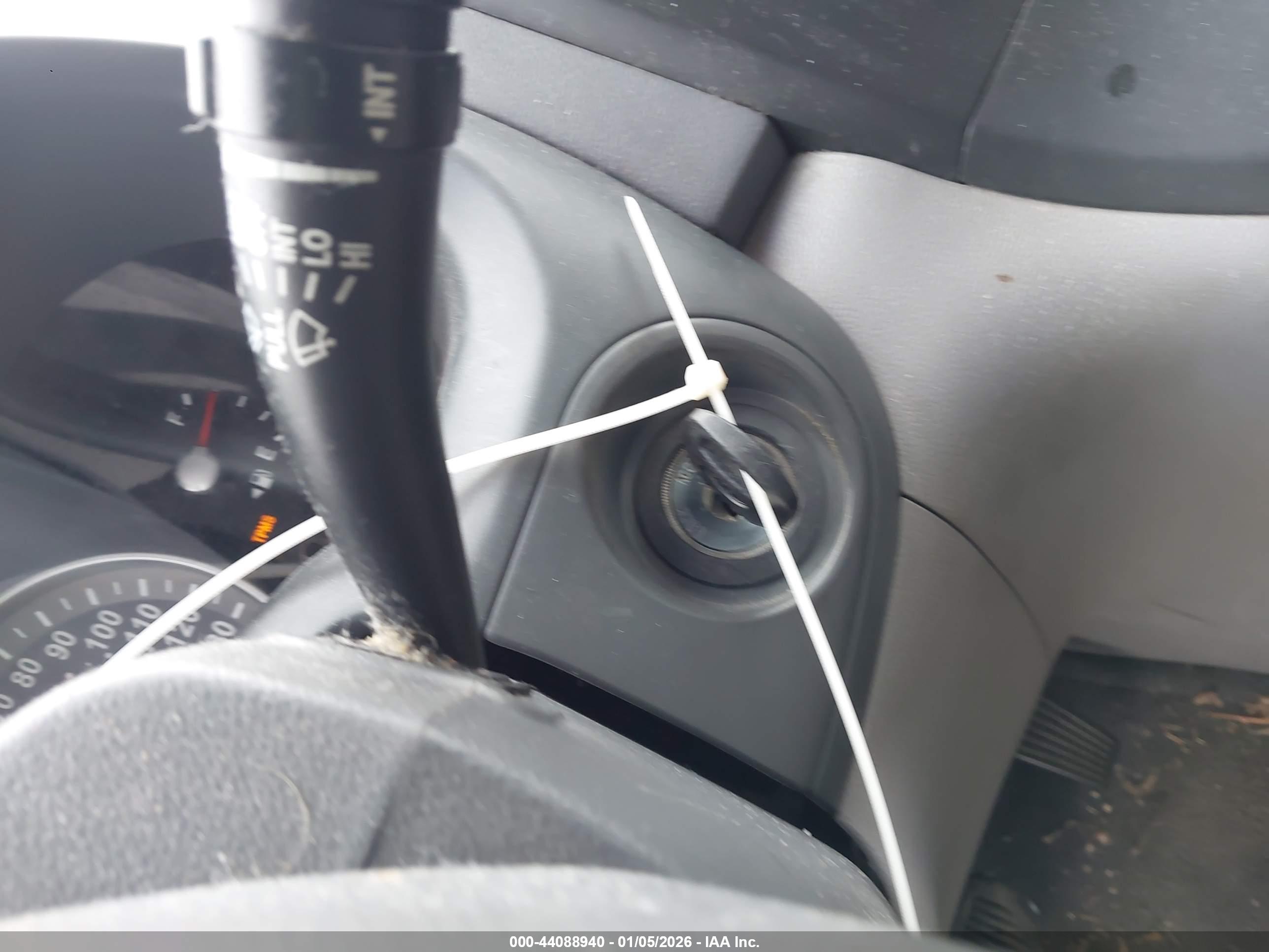 KIA SEDONA image 11