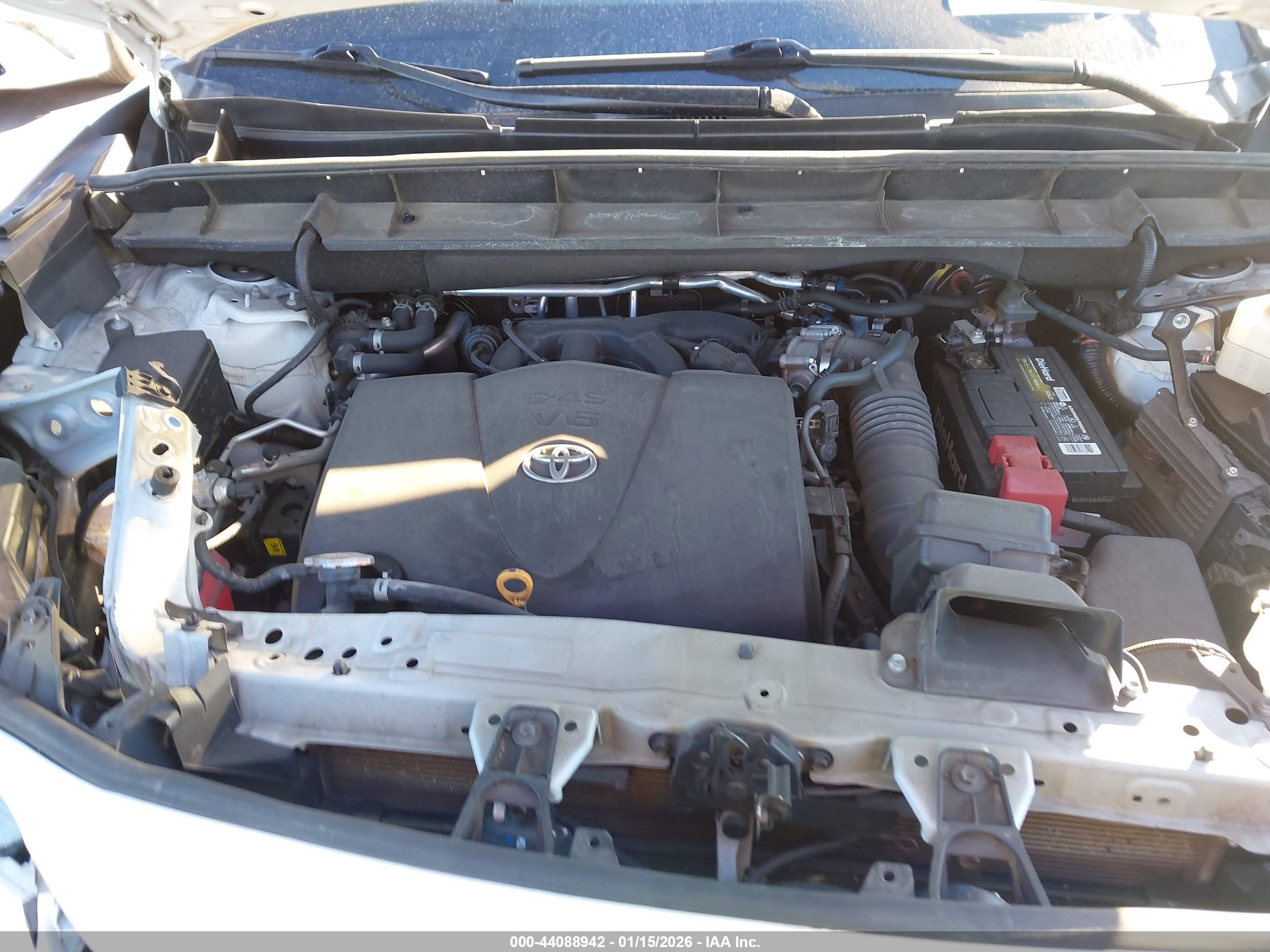 TOYOTA HIGHLANDER image 10