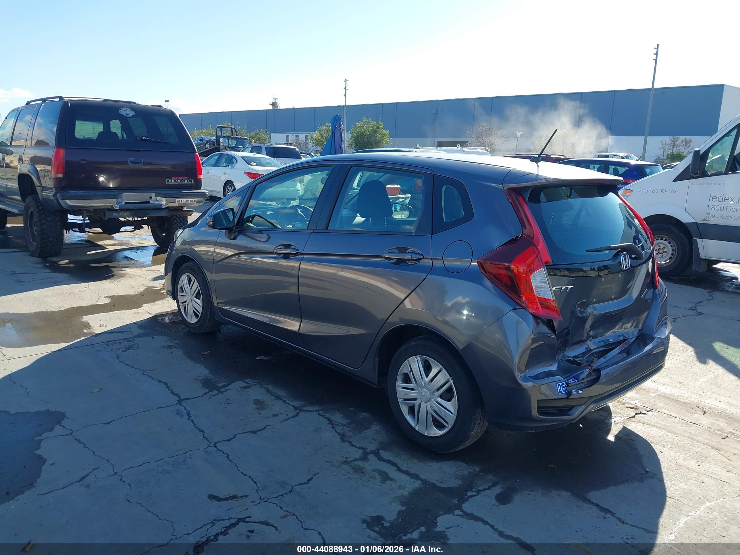 HONDA FIT image 3